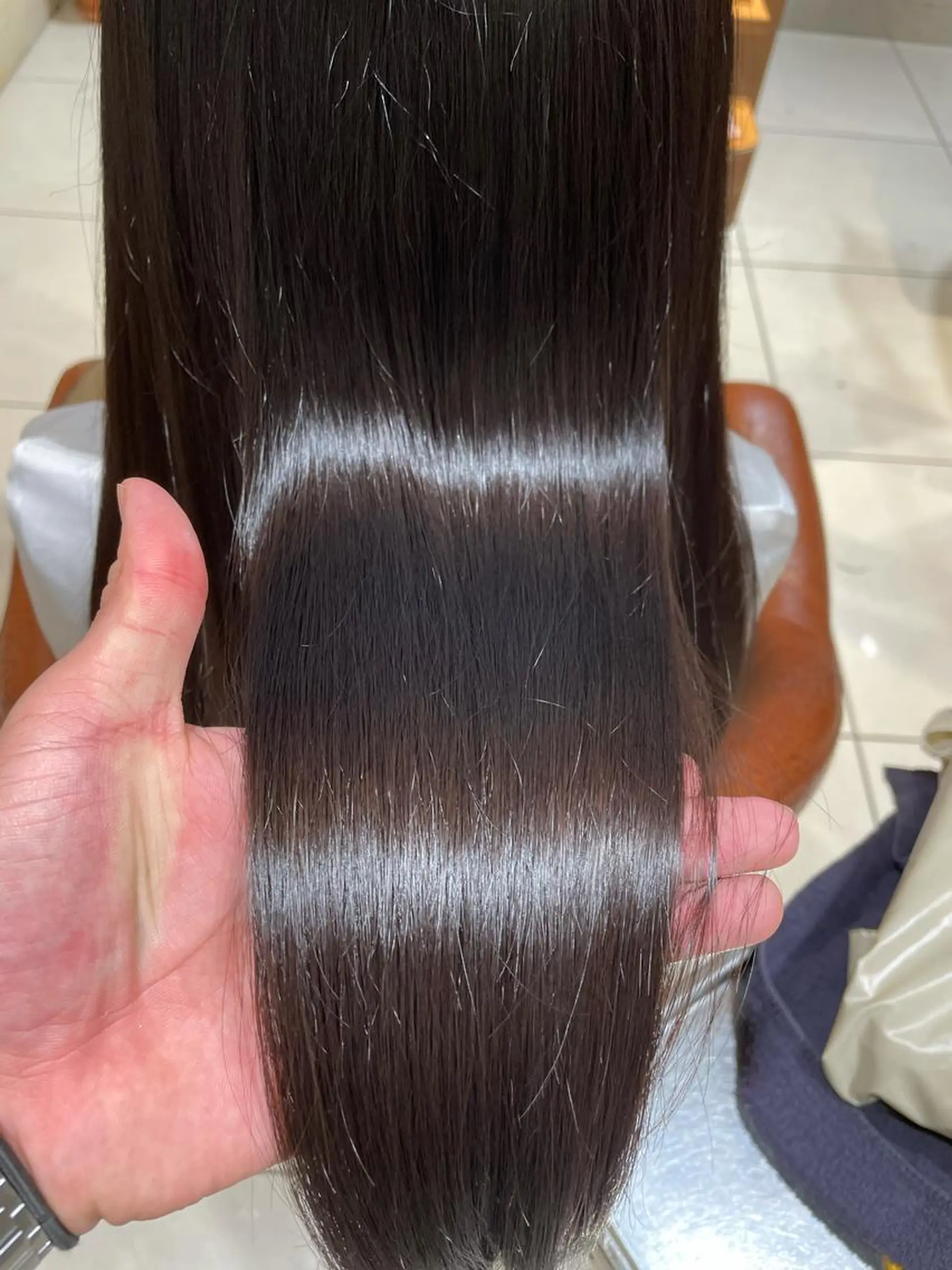 セミロング 新宿メンズパーマ特化 メンズバレイヤージュのヘアスタイル