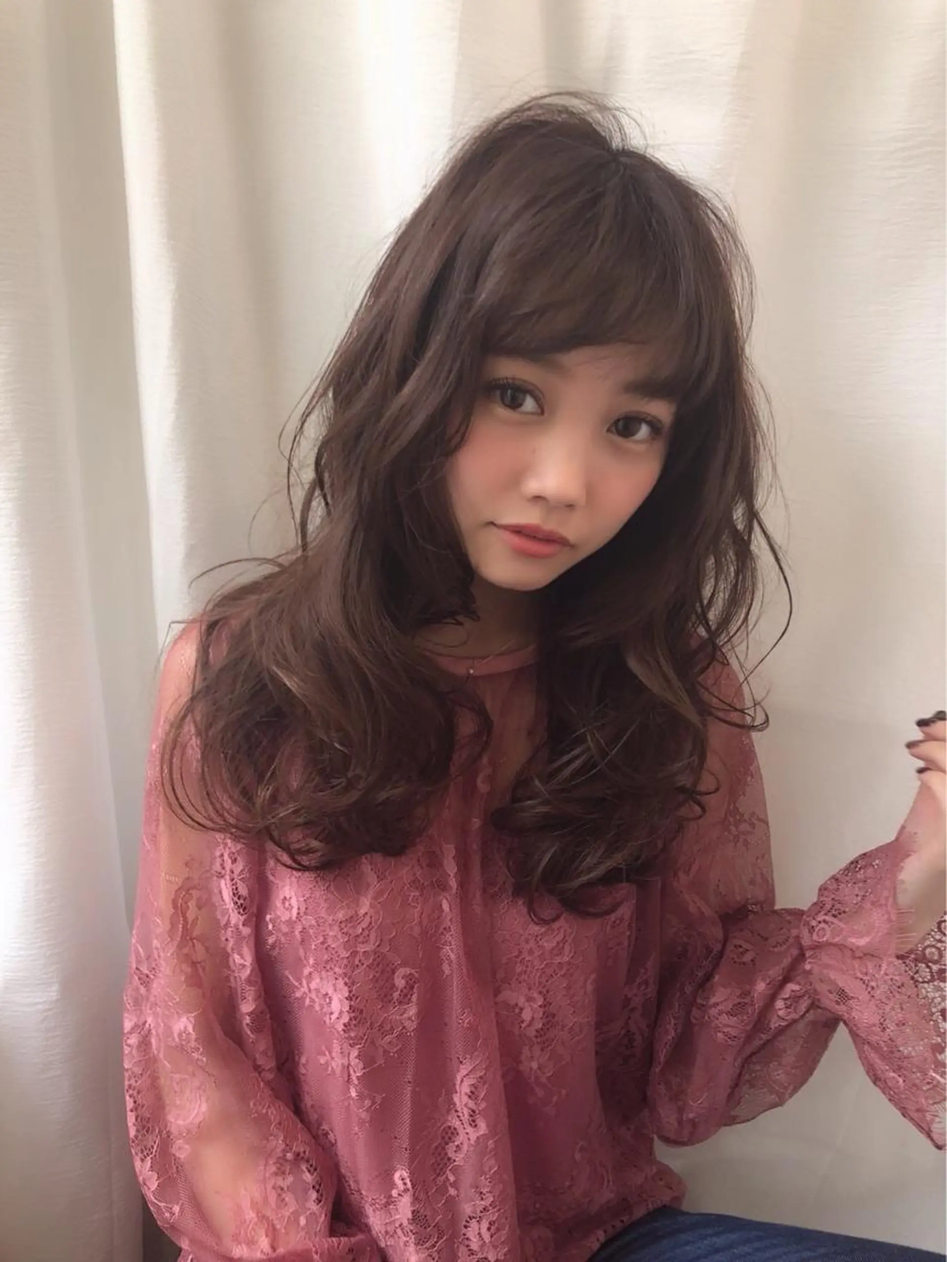 ロング anB ハルカのヘアスタイル
