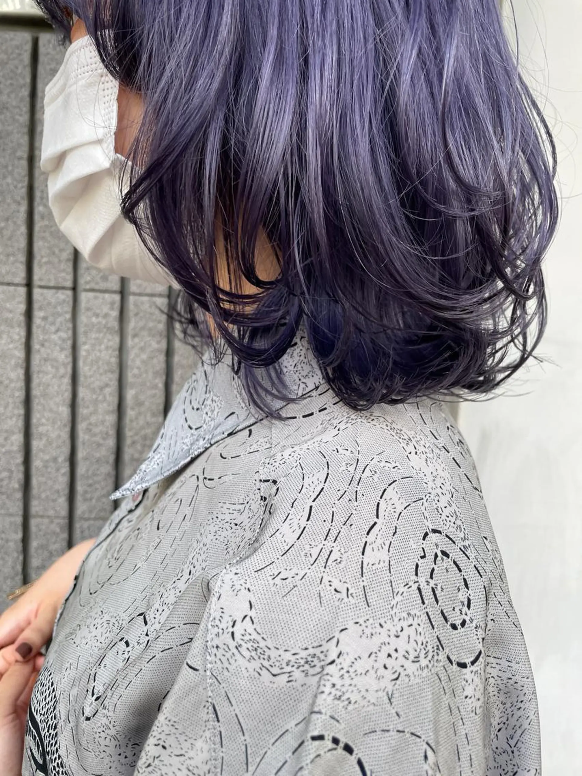 ミディアム カラー ブリーチ ブルーカラー ブルーラベンダー ラベンダーカラー ヘアカラー トリートメント 城　健太郎 💎ハイトーンのヘアスタイル