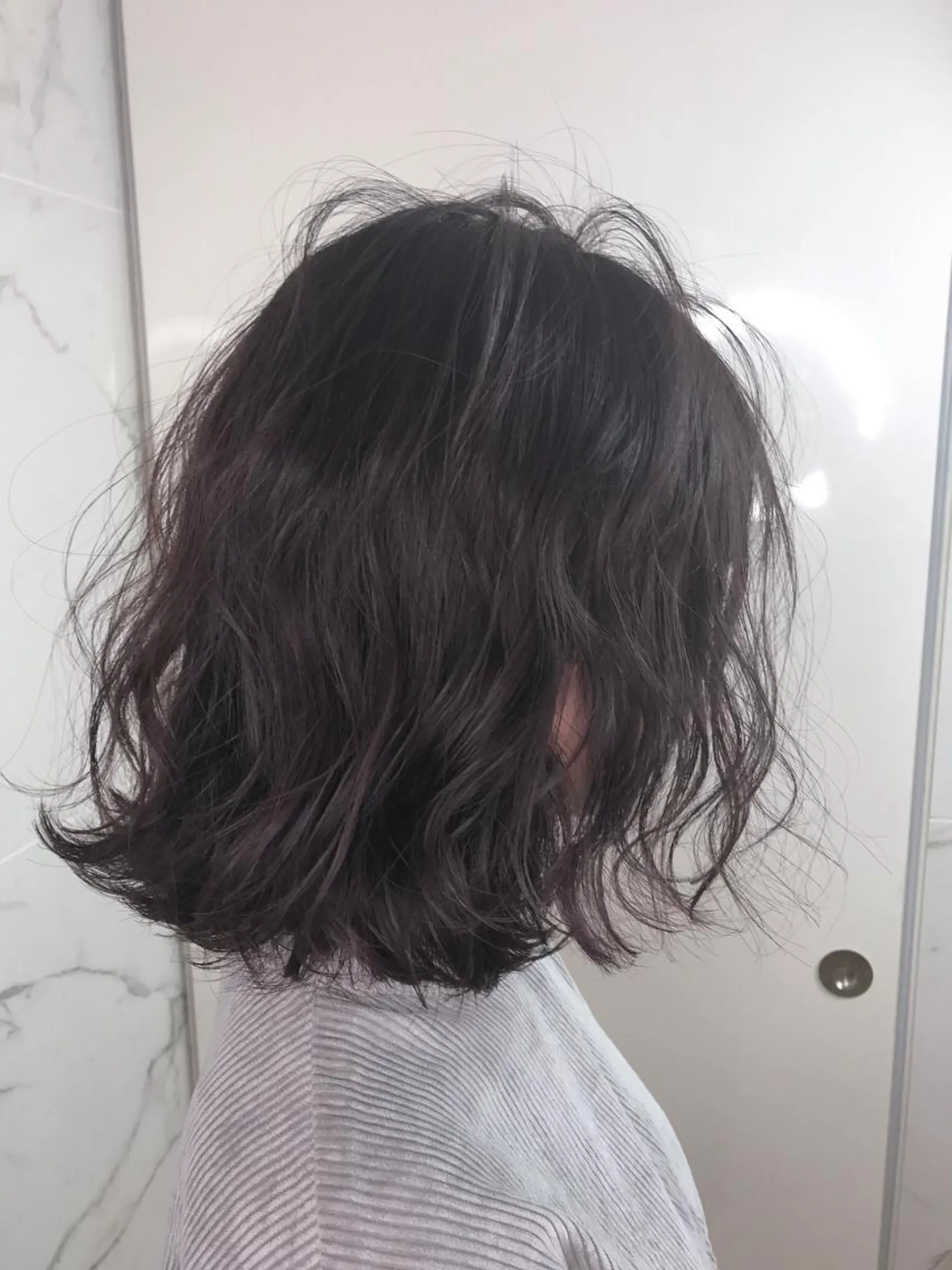 ミディアム カラー ヘアアレンジ ラベンダーカラー ラベンダーピンク ピンクカラー カット トリートメント 今井 由佳のヘアスタイル