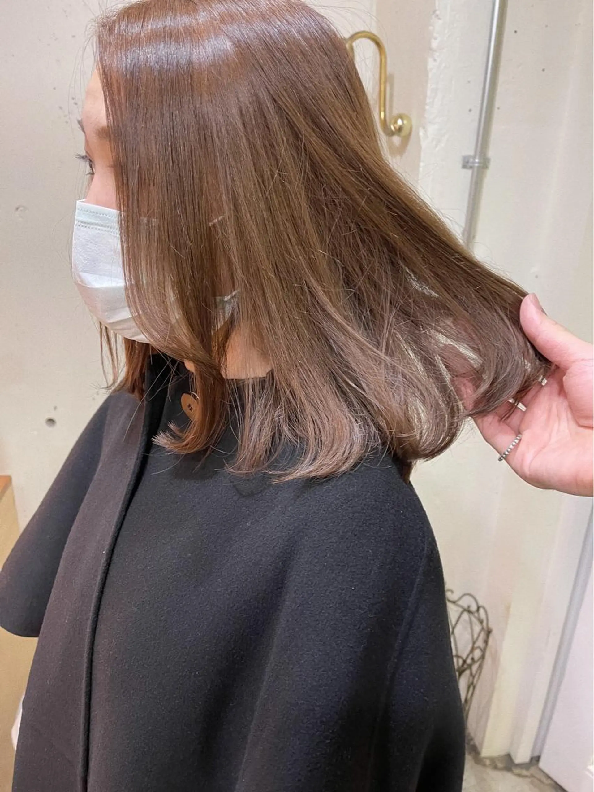 ミディアム カラー ベージュカラー ブリーチ 透明感カラー ダブルカラー ブリーチなしカラー ❏アンニュイパーマ 川原畑 拓也❏のヘアスタイル