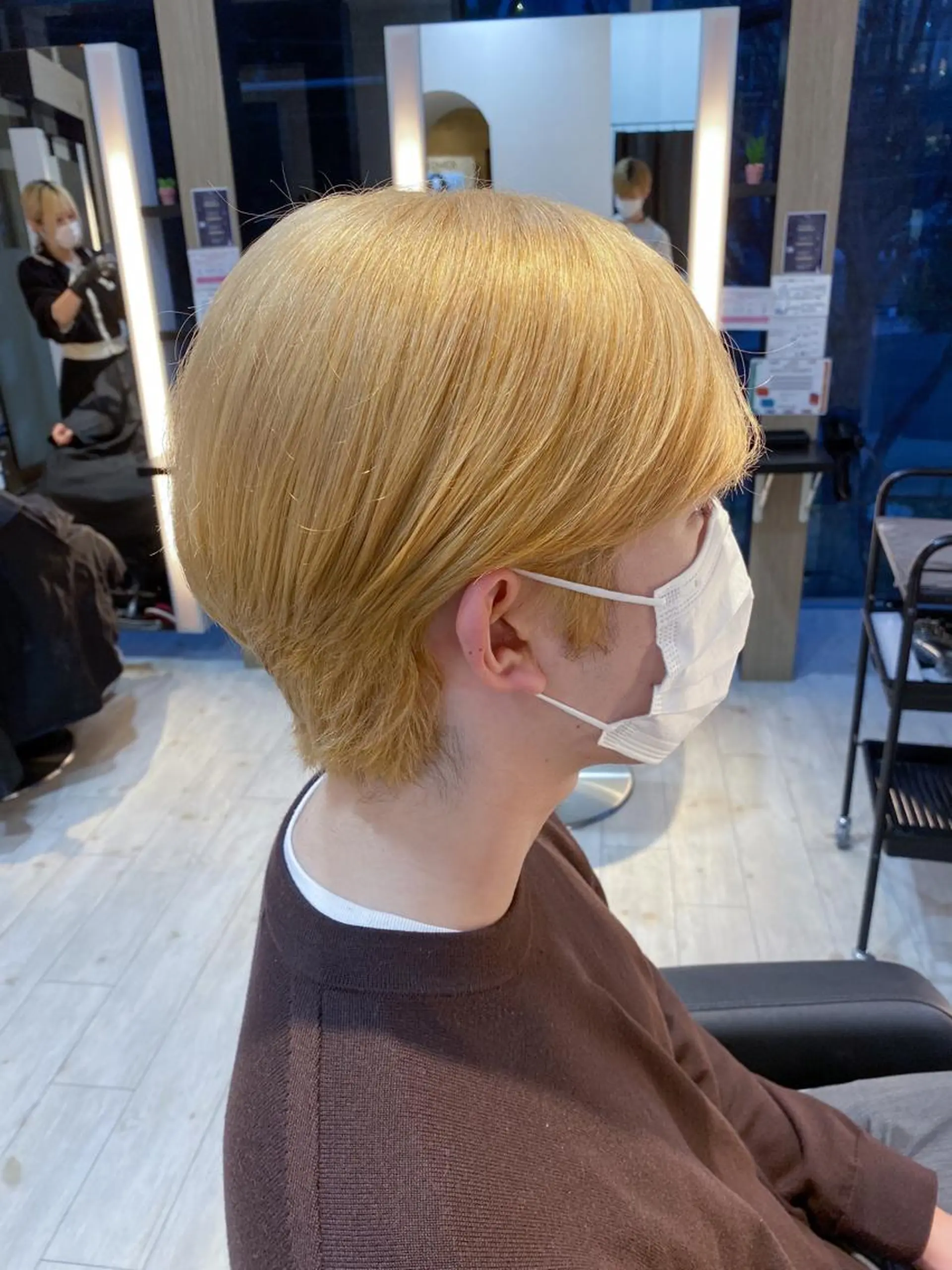 ミディアム カラー ブロンド カット ヘアカラー トリートメント 鈴木/ニュアンス パーマ/メンズのヘアスタイル