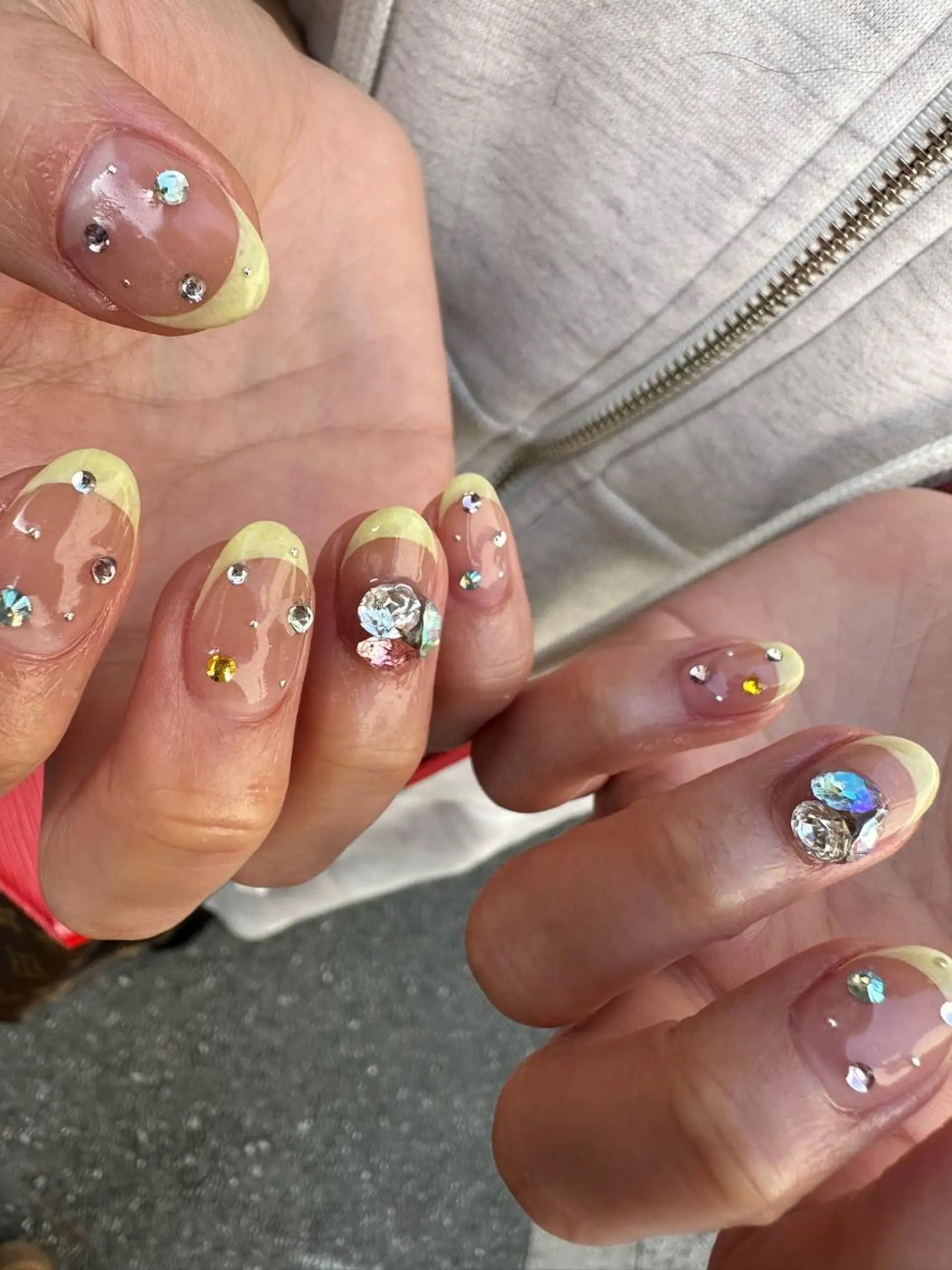 ロング カラー ヘアアレンジ キッズ ネイル マツエク・マツパ アイブロウ 福田 加奈のネイルデザイン