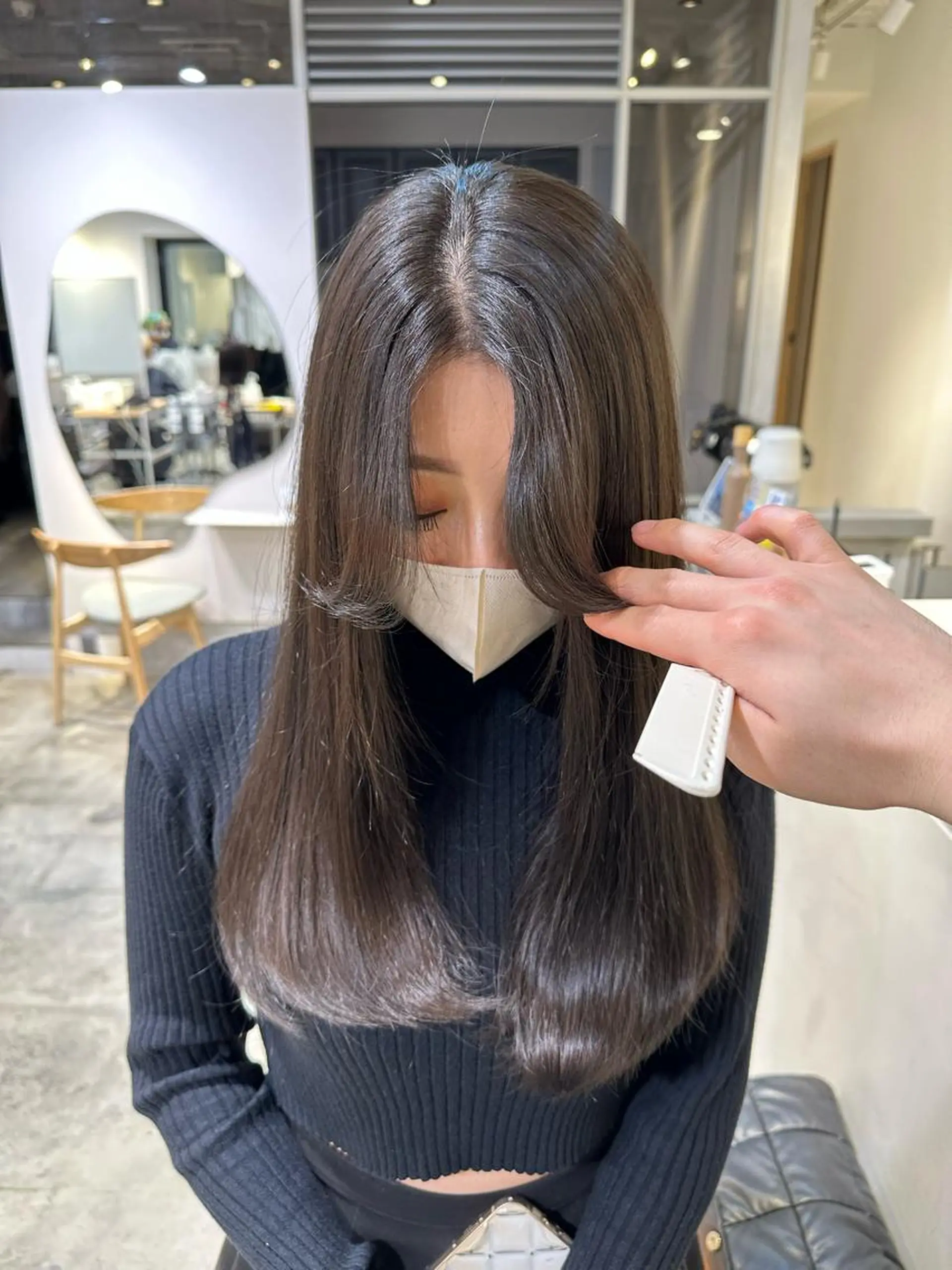 セミロング 韓国ヘア/レイヤー Yan✂︎のヘアスタイル