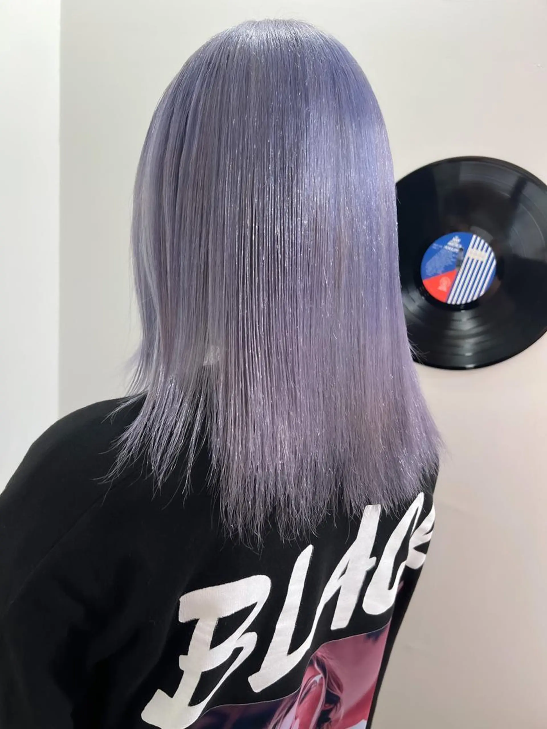 セミロング カラー ヘアアレンジ 🧨ブリーチー×ボブ レイヤー💎じゅえるのヘアスタイル