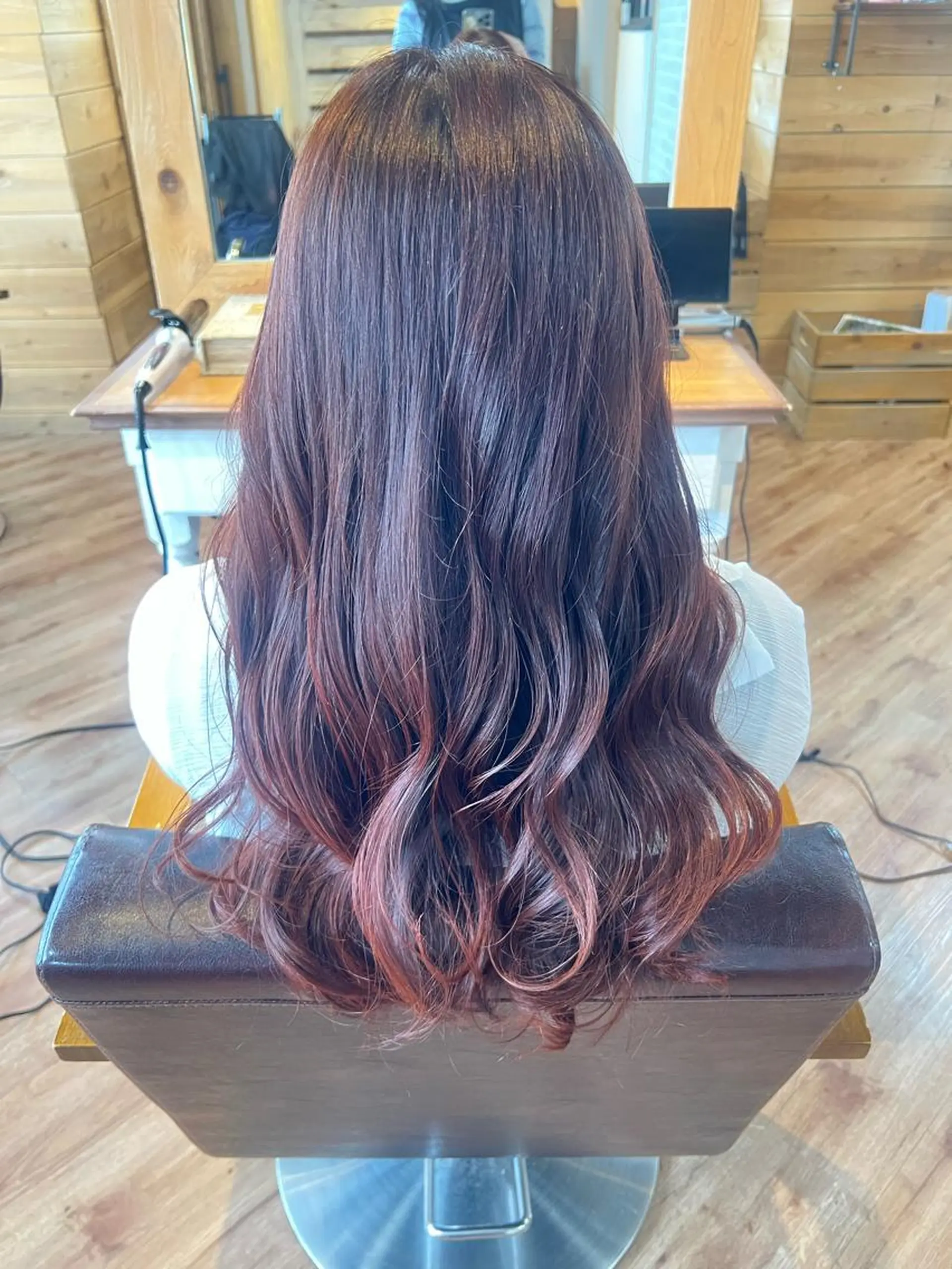 ロング カラー ヘアカラー トリートメント Topstylist YUKIのヘアスタイル
