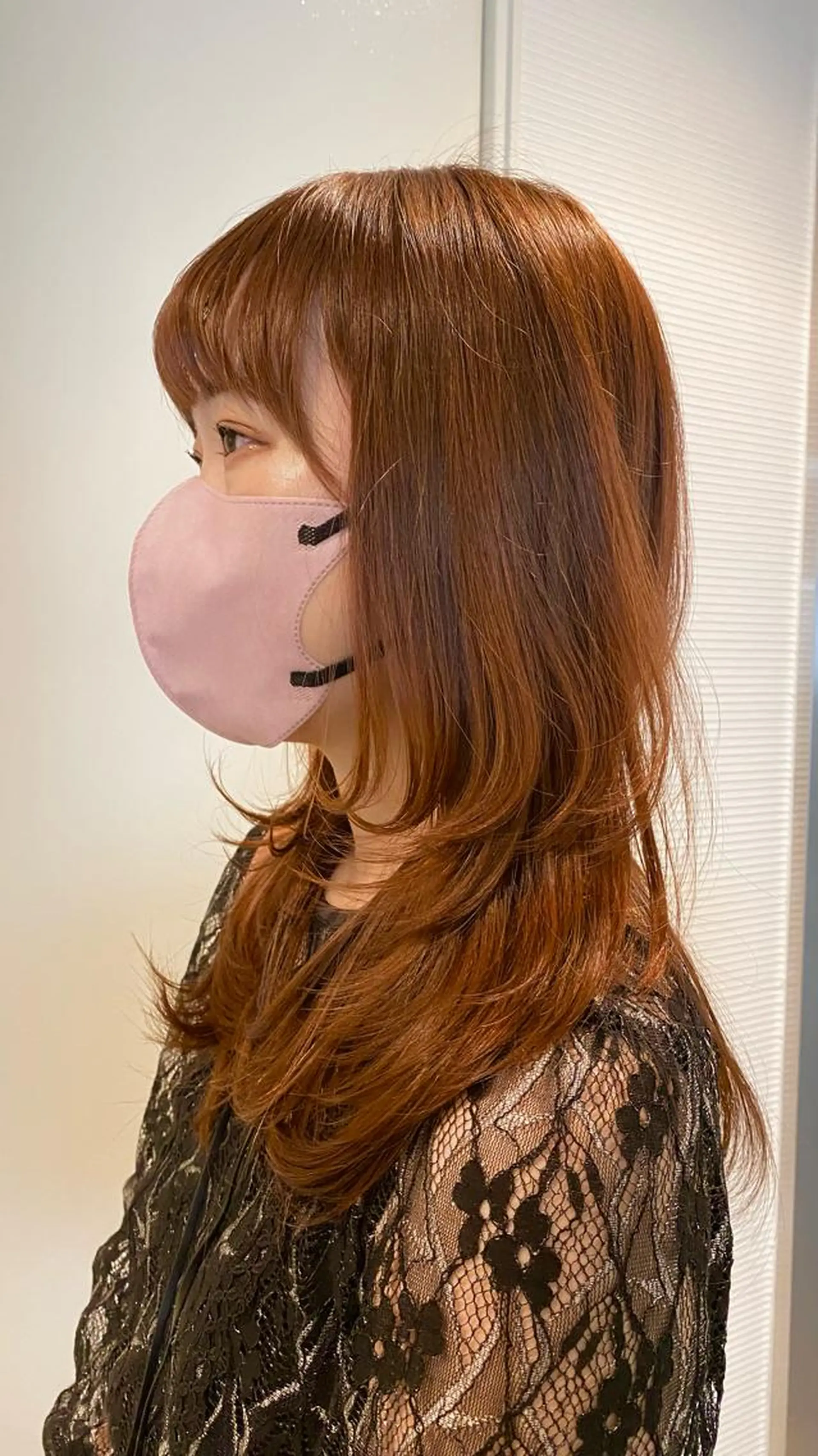 ロング カラー ブリーチ ブリーチなしカラー オレンジ レイヤーカット トリートメント Yuki☺︎パーマ レイヤーカットのヘアスタイル