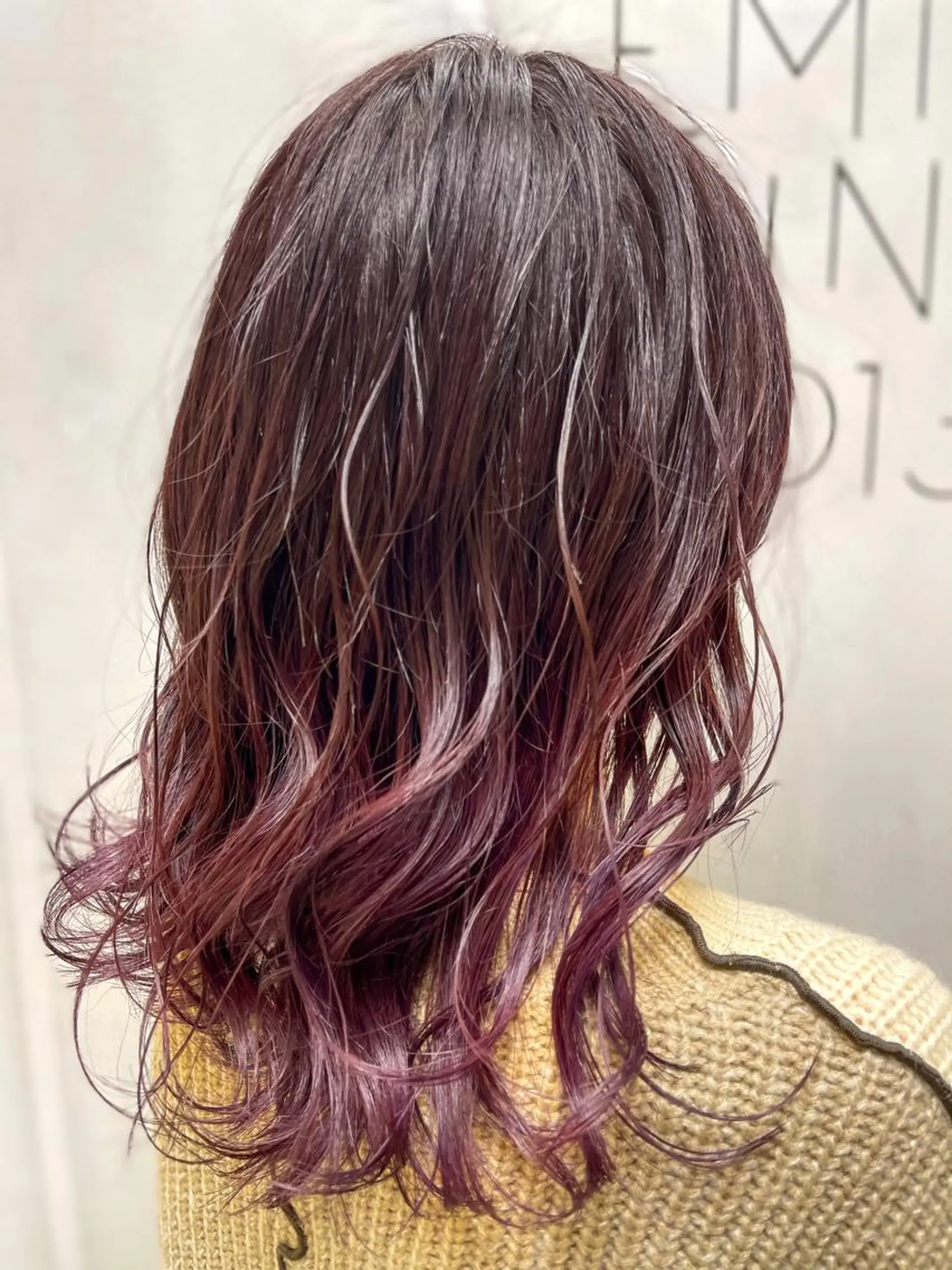 ミディアム カラー OAK溝の口 𖠋SHINYAのヘアスタイル