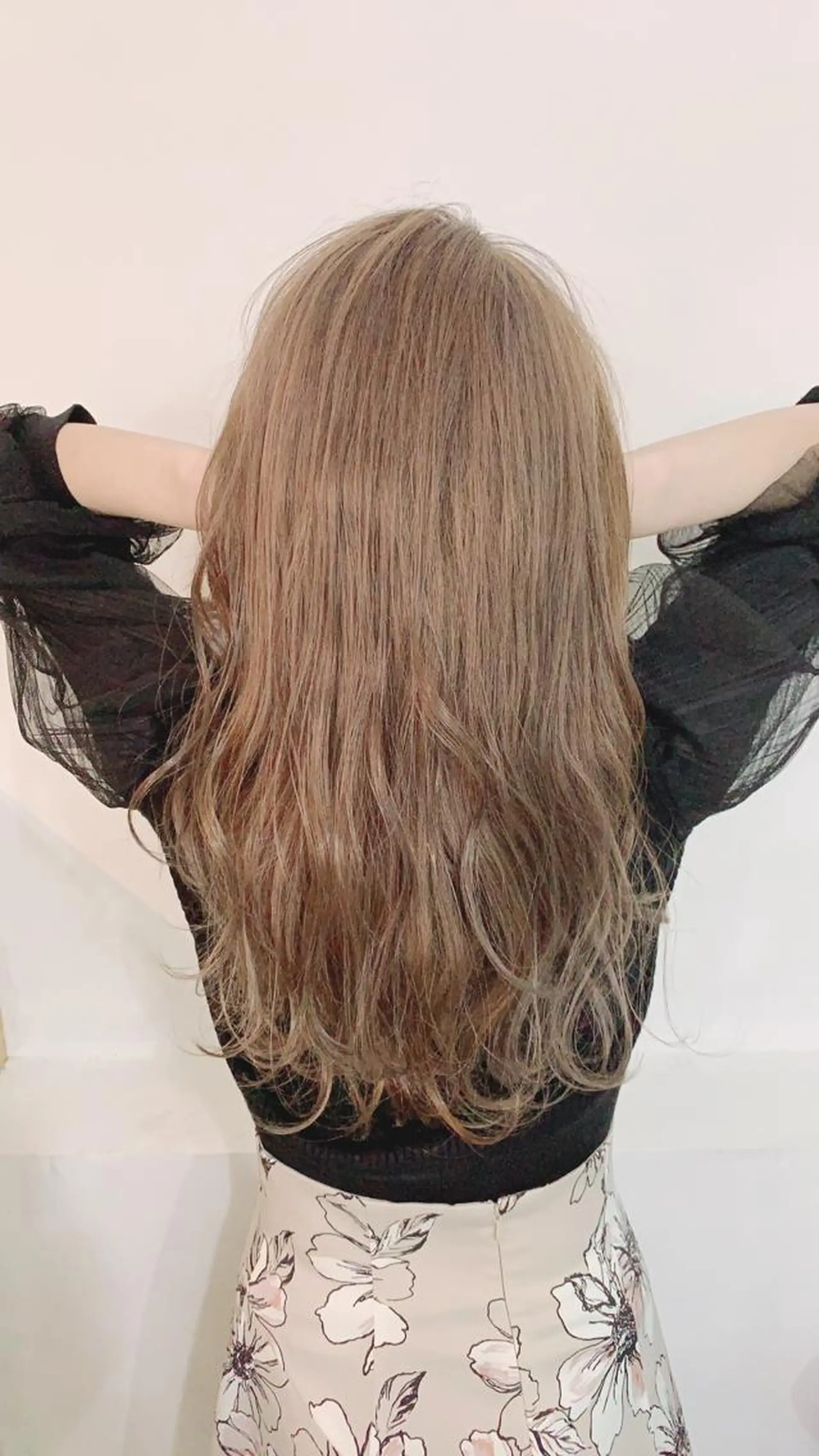 セミロング カラー パーマ ヘアアレンジ バレイヤージュ ベージュカラー ブルーカラー ブルーパープル グラデーションカラー ヘアカラー nico【代表】 市川　拓也のヘアスタイル