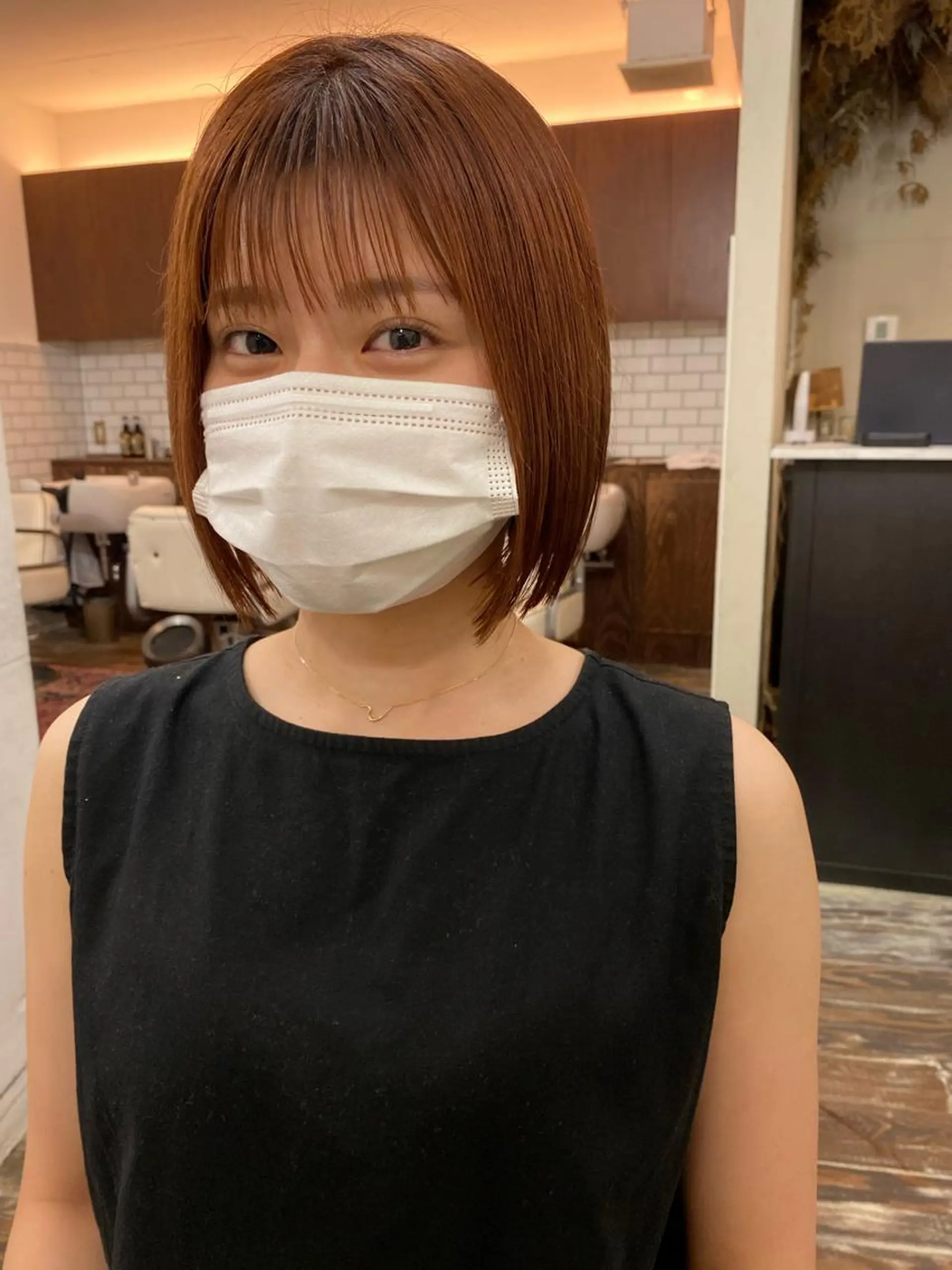 ショート カラー ワンレンボブ ブリーチ ブリーチなしカラー オレンジ ボブ カット ヘアカラー なぎ🌿.∘[ボブ, ニュアンスカラー]のヘアスタイル
