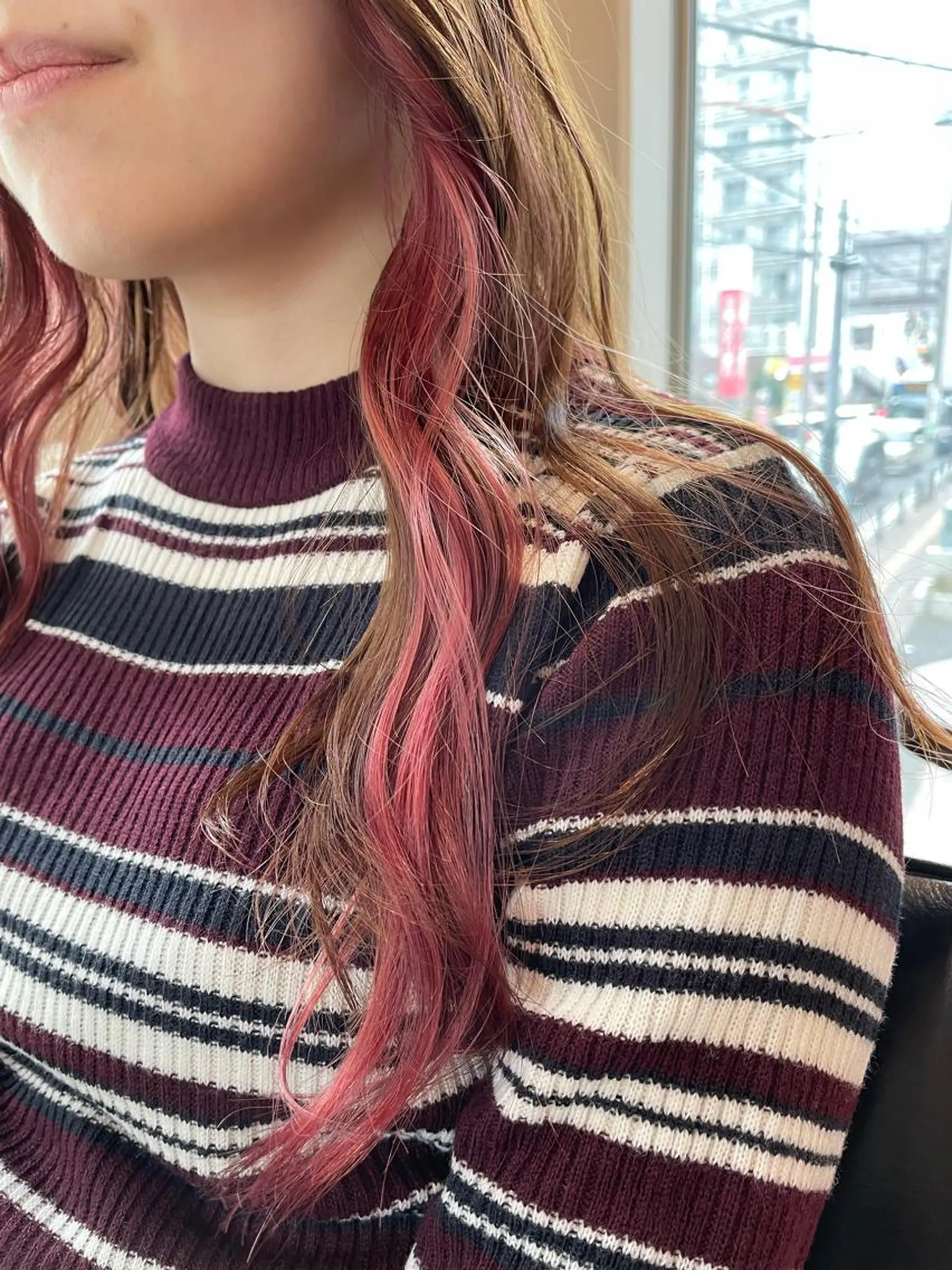 ロング ヘアカラー トリートメント ハイトーンイヤ リングカラー清水隆央のヘアスタイル