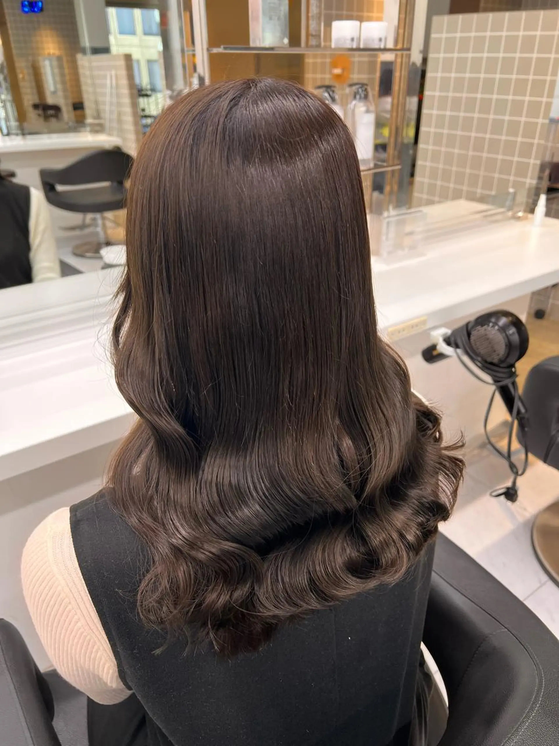 ロング 💖札幌カラー 指名No.1💖玲奈のヘアスタイル