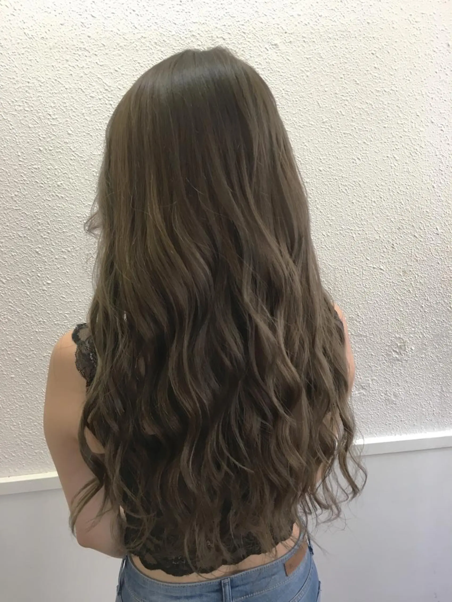 ロング カラー ショコラグレージュ グレージュ ハイライトカラー ハイライト ヘアカラー トリートメント 髪質改善/美髪矯 正ヤマモトハルキのヘアスタイル