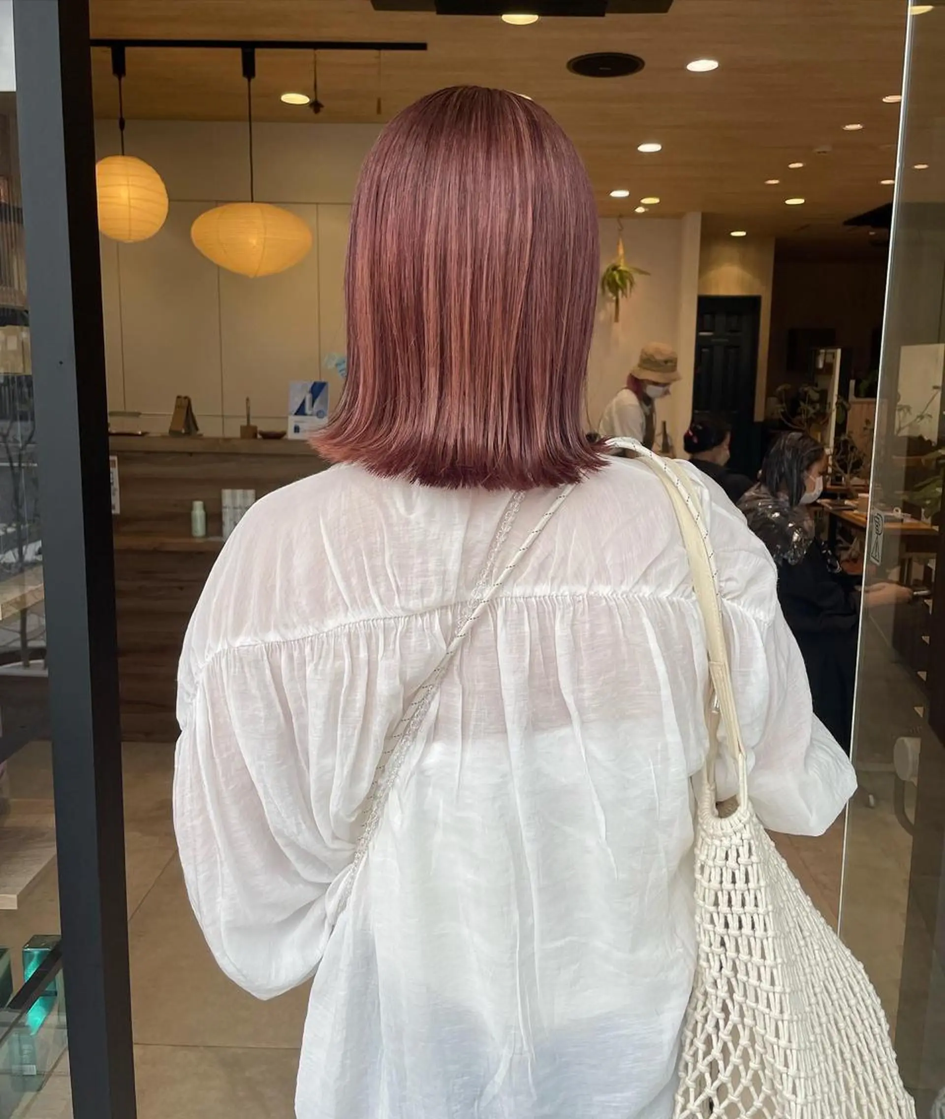 ショート 透明カラー/レイヤー misaki °＊のヘアスタイル