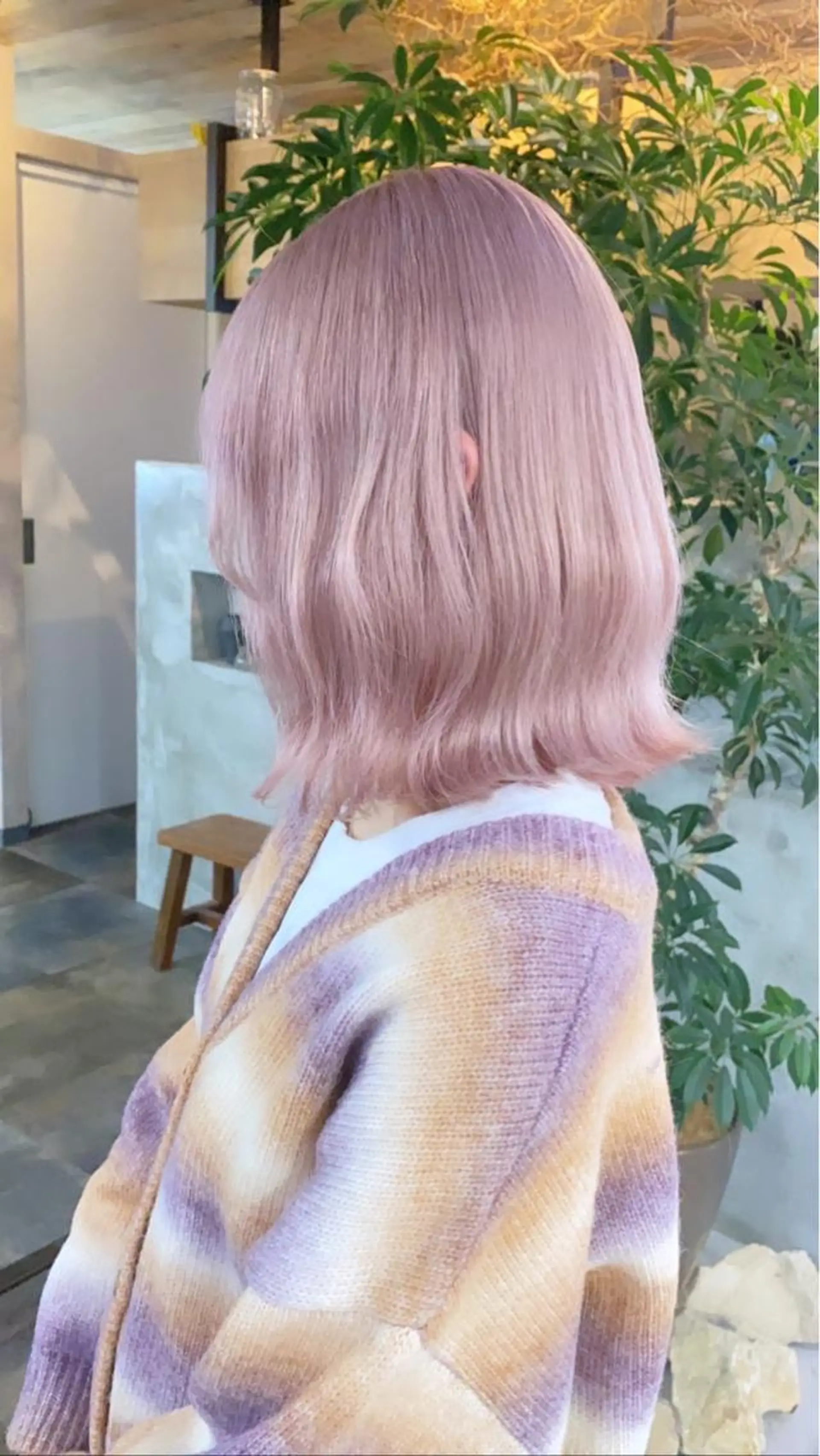 セミロング カラー ピンクカラー ホワイトピンク 藤田 清志のヘアスタイル