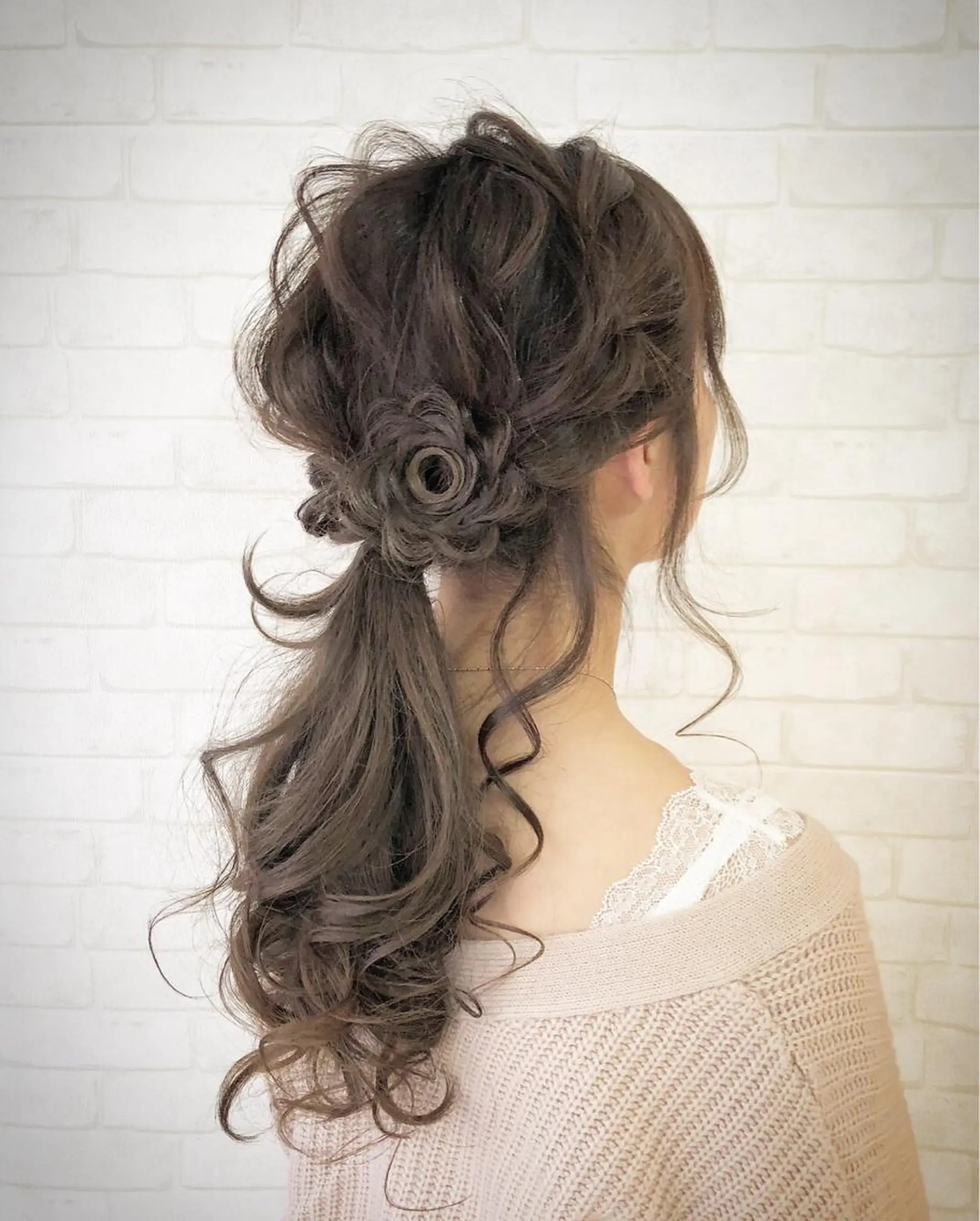 ロング カラー ヘアアレンジ ポニーテール メンズパーマ特化🏅 中村　凌のヘアスタイル