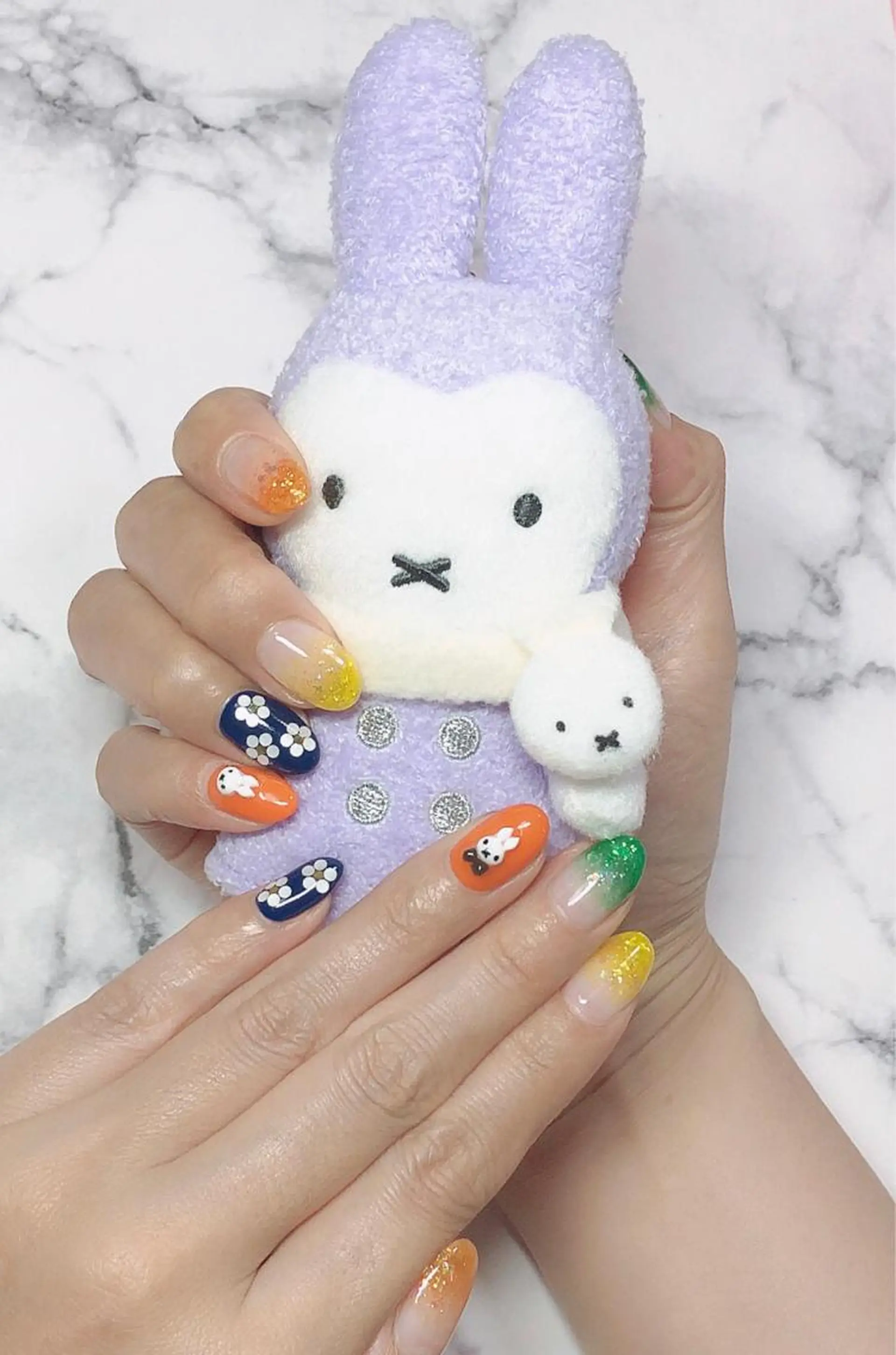 ネイル .Nails Mio 赤羽西ネイルサロンのネイルデザイン