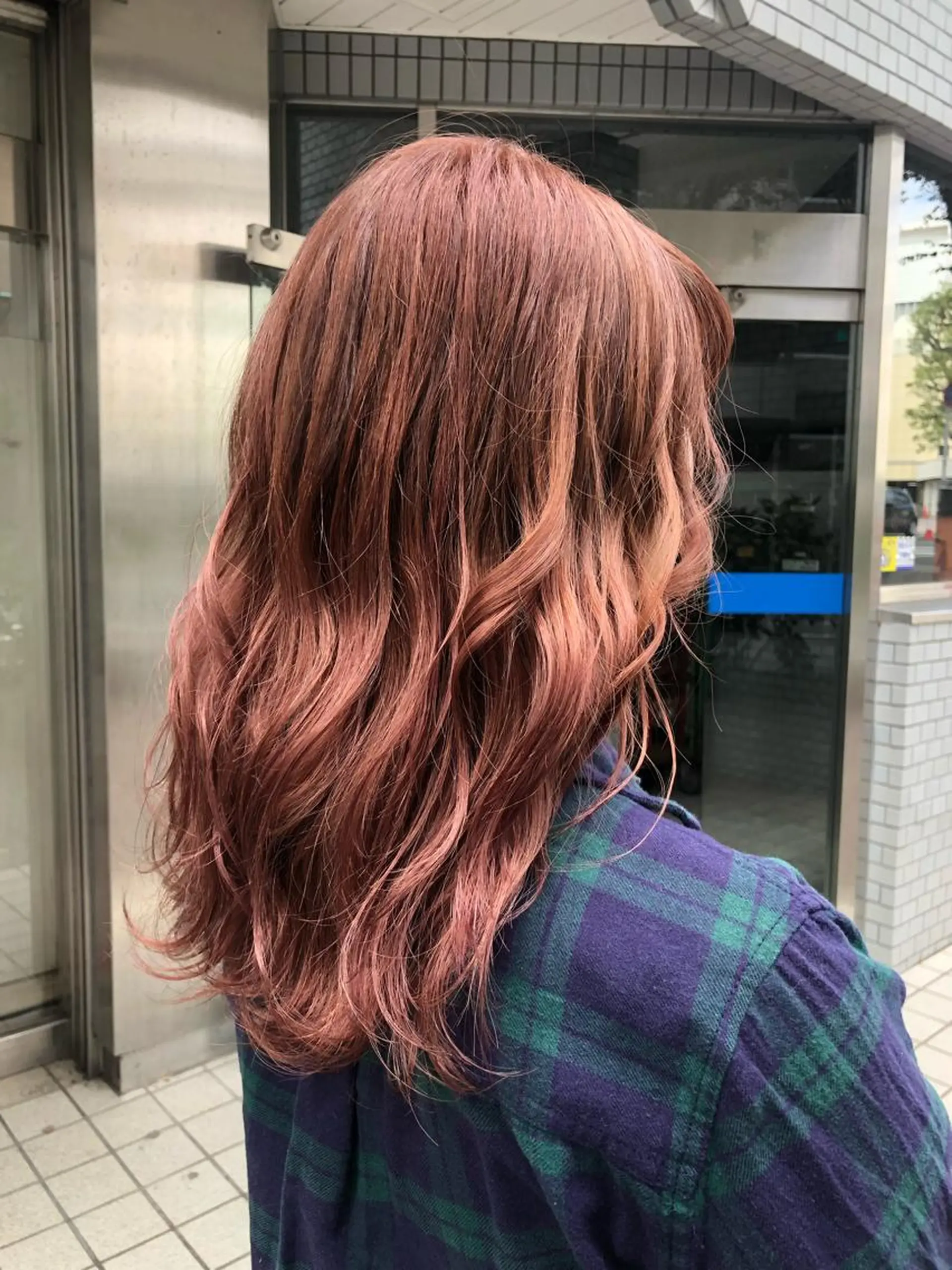 セミロング カラー オレンジ ピンクカラー ヘアカラー 🤎ベージュカラー/ 髪質改善/山岸🤎のヘアスタイル