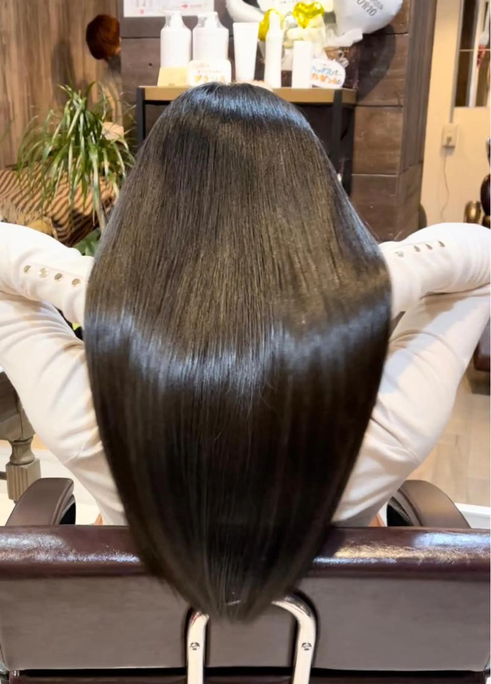 ロング カラー 髪質改善で 憧れの潤艶美髪にのヘアスタイル