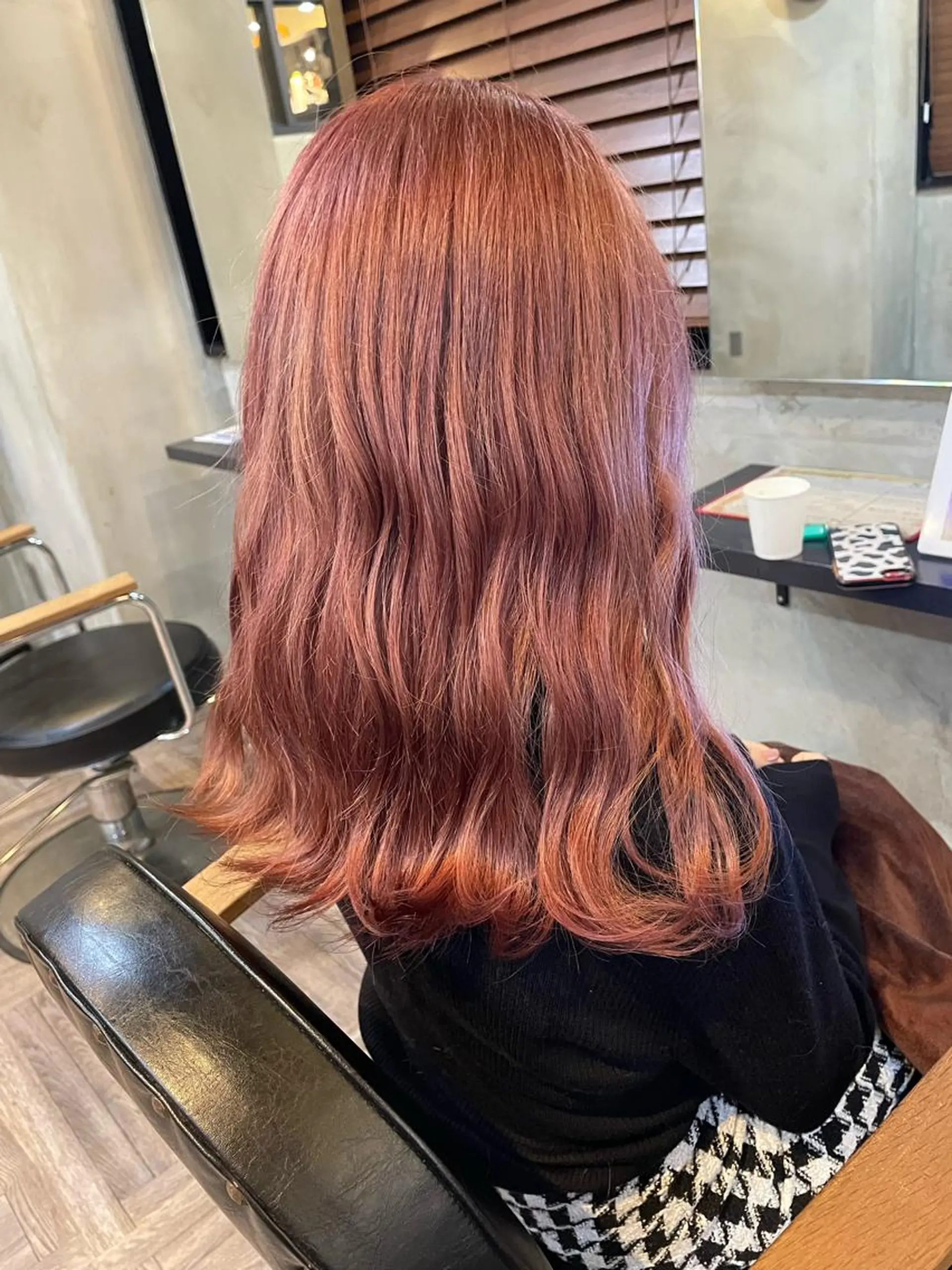 セミロング カラー ベージュカラー ピンクカラー ピンクベージュ La fith hair shine所属・La fith 店長 城谷颯人のヘアスタイル