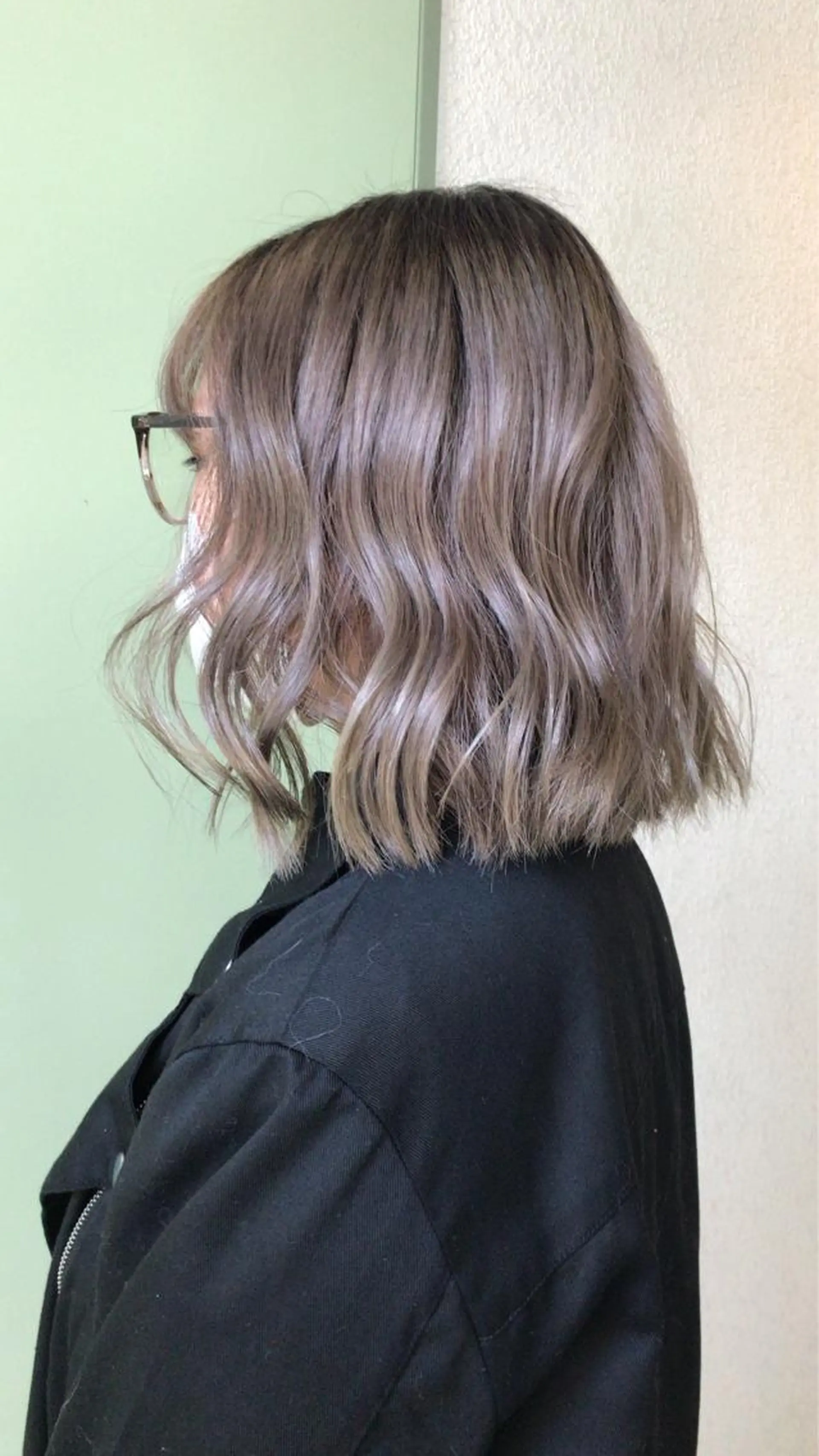 ミディアム miu （ミユ）のヘアスタイル