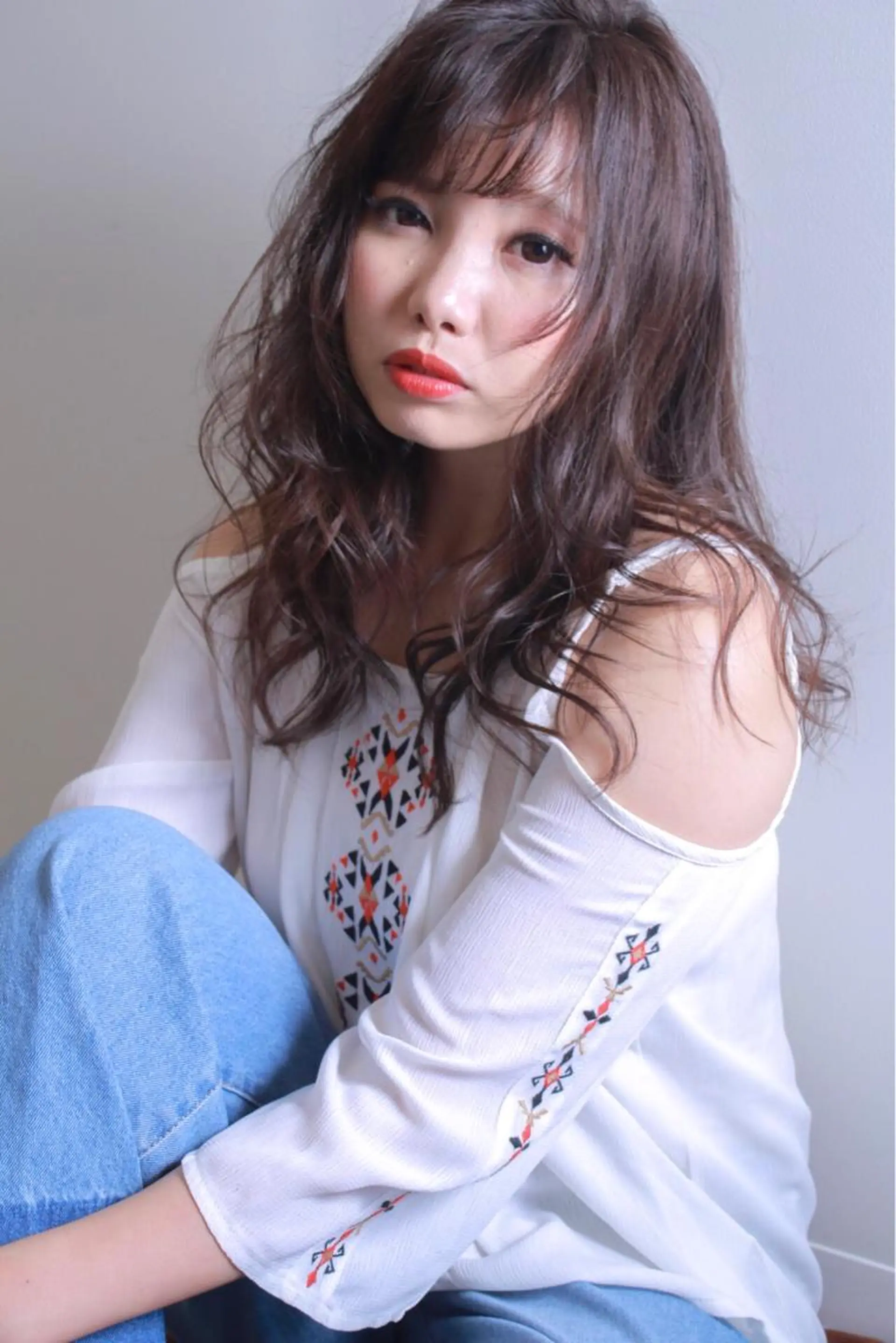 セミロング カラー 伊藤 裕貴のヘアスタイル