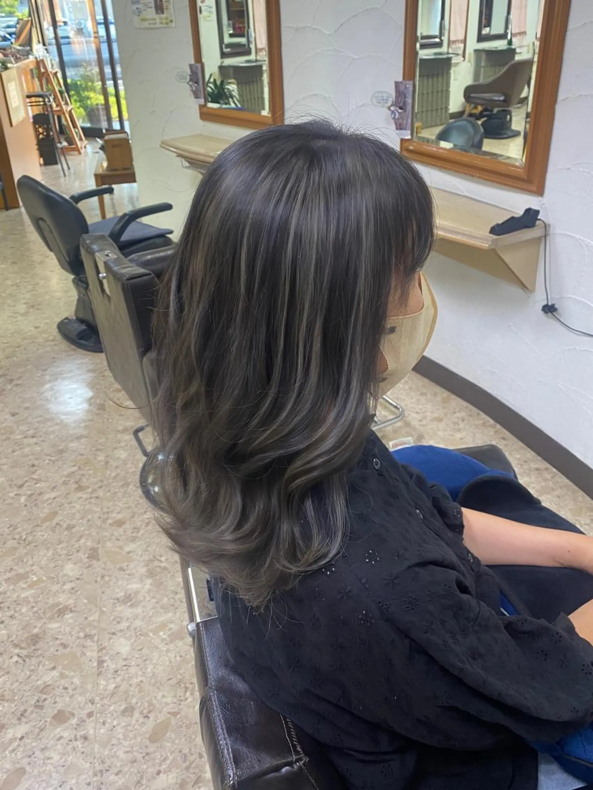 カラー ハイライトカラー 山本 ひかりのヘアスタイル