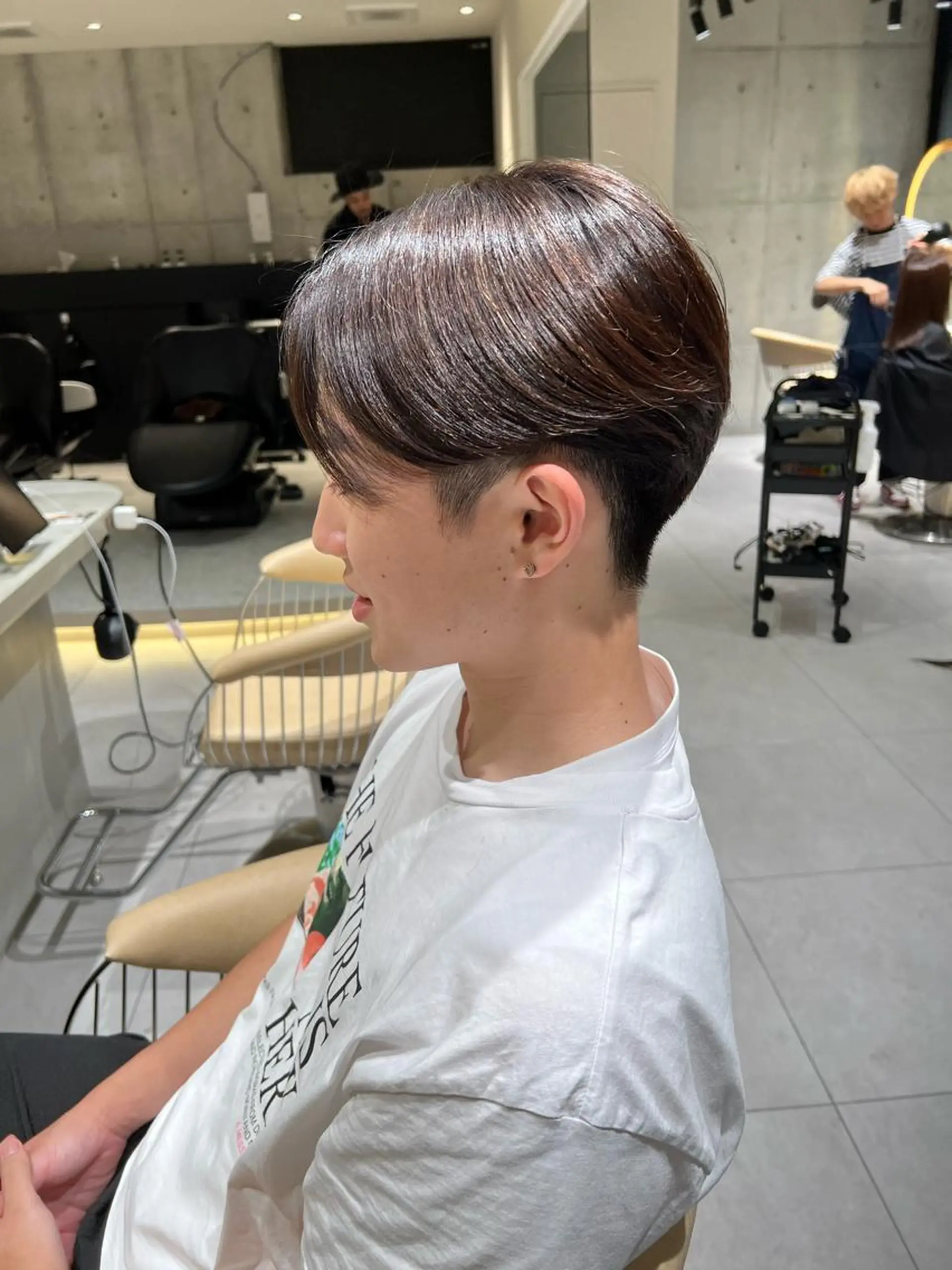 メンズ カット 縮毛矯正 トリートメント 福岡縮毛矯正✨️ ストレート 向井和輝のヘアスタイル