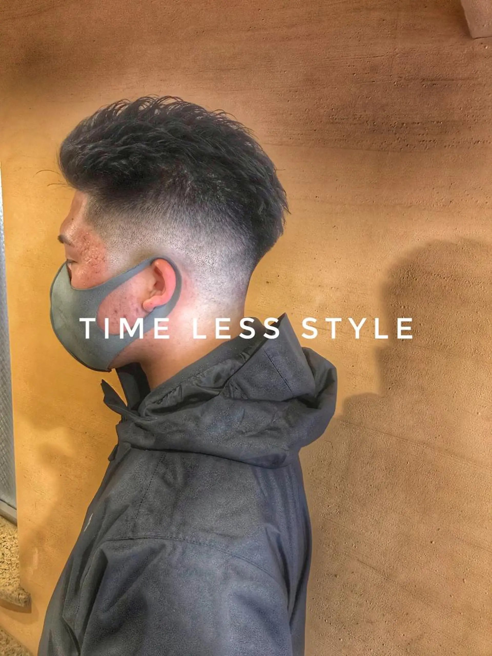 メンズ フェードカット メンズパーマ スキンフェード Back  bone barberのヘアスタイル