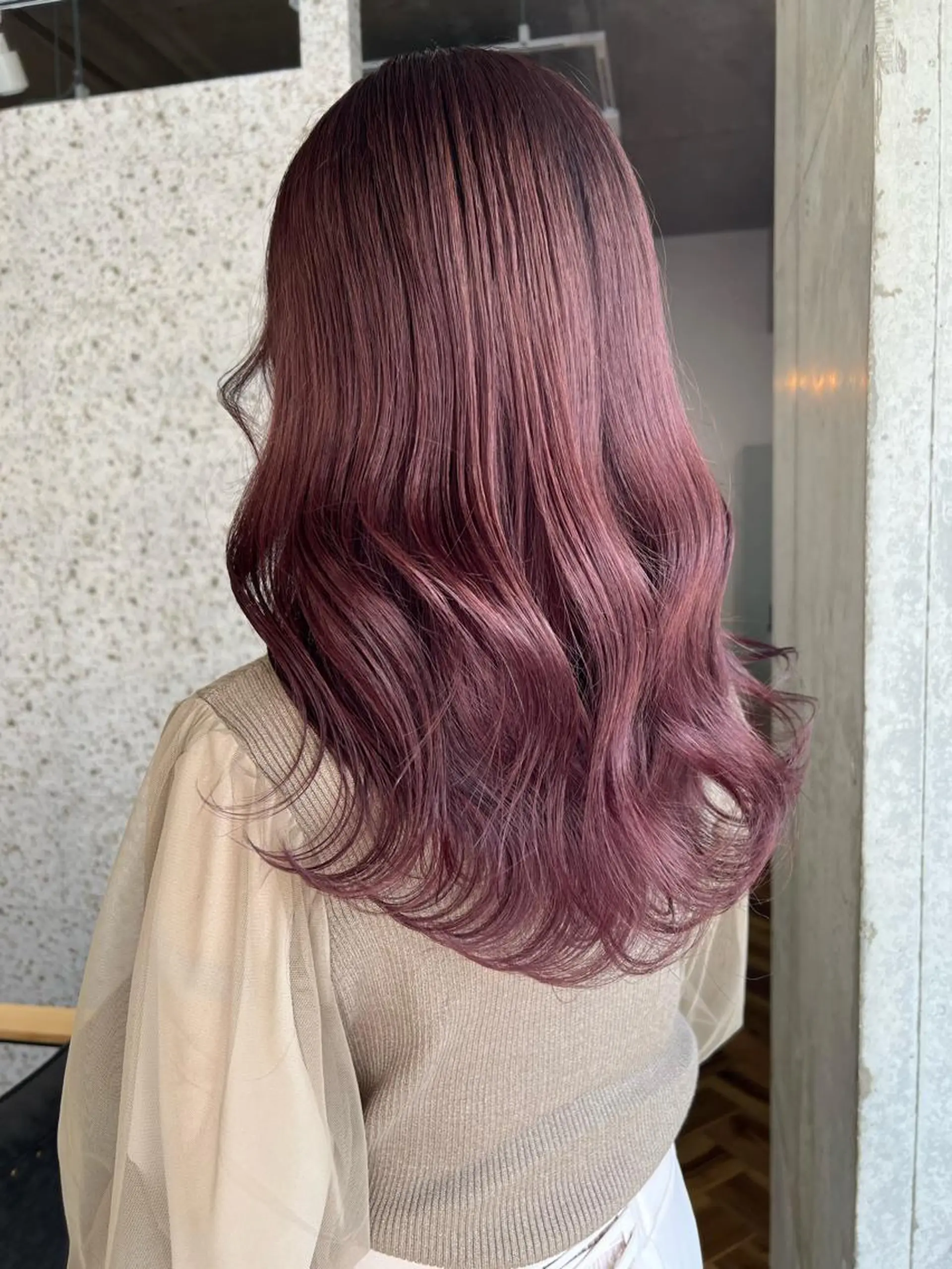 セミロング カラー ヘアアレンジ ピンクカラー lani ブリーチ /ダブルカラーのヘアスタイル