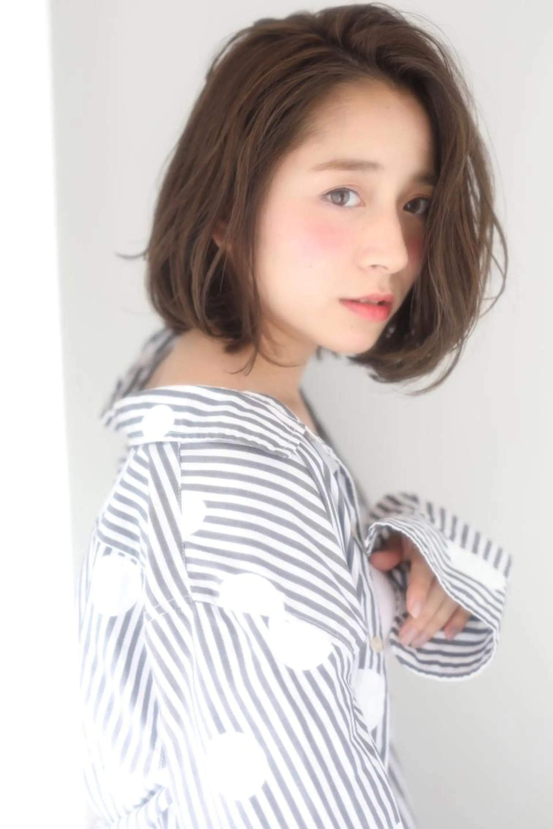 ショート カラー パーマ レイヤーカット✂️ 横浜No1♡下鳥翔子のヘアスタイル