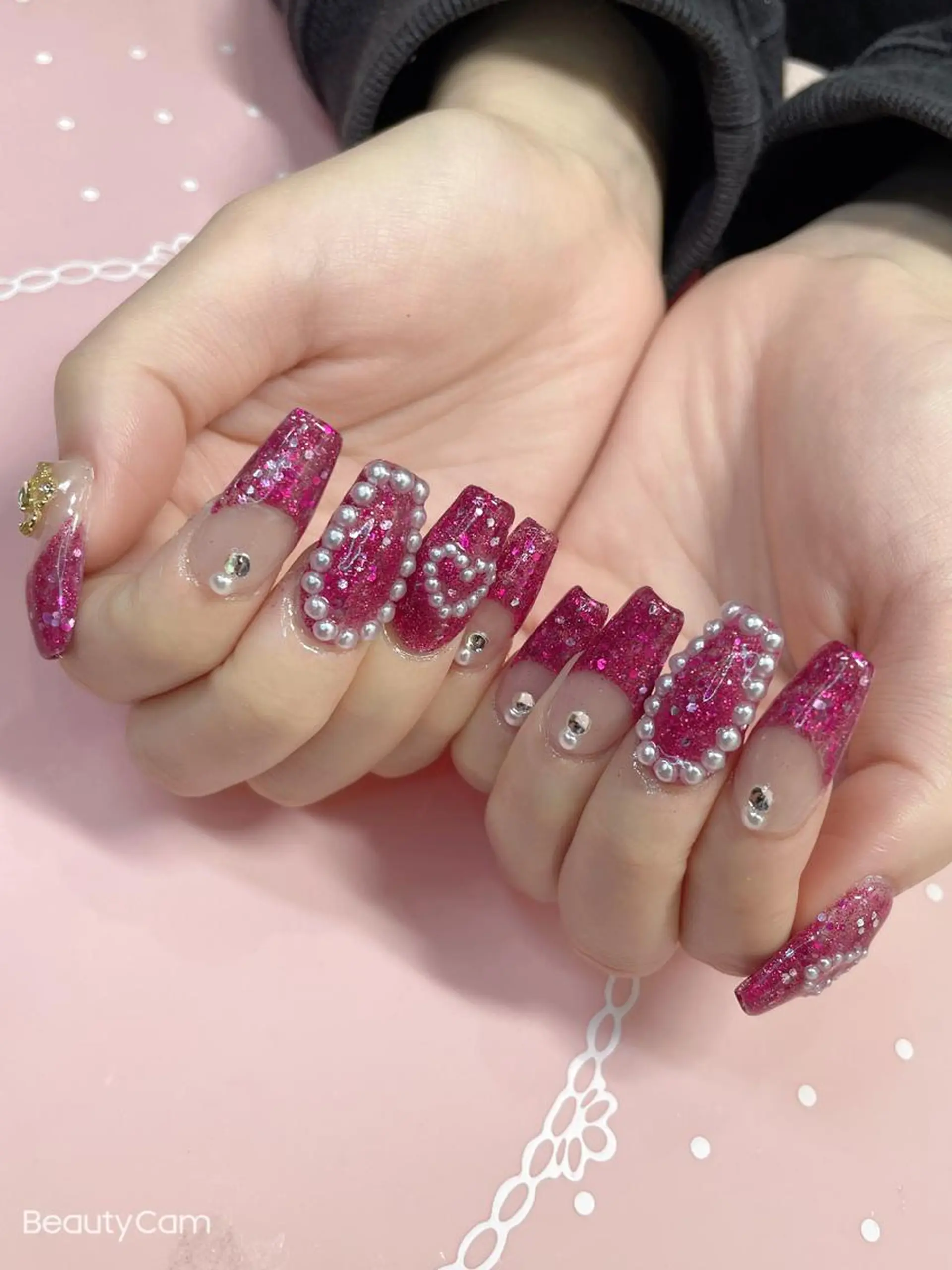 ミディアム ネイル フレンチネイル ハンドネイル 《LB》ラブリエ Nail&eyeのマツエク・マツパデザイン