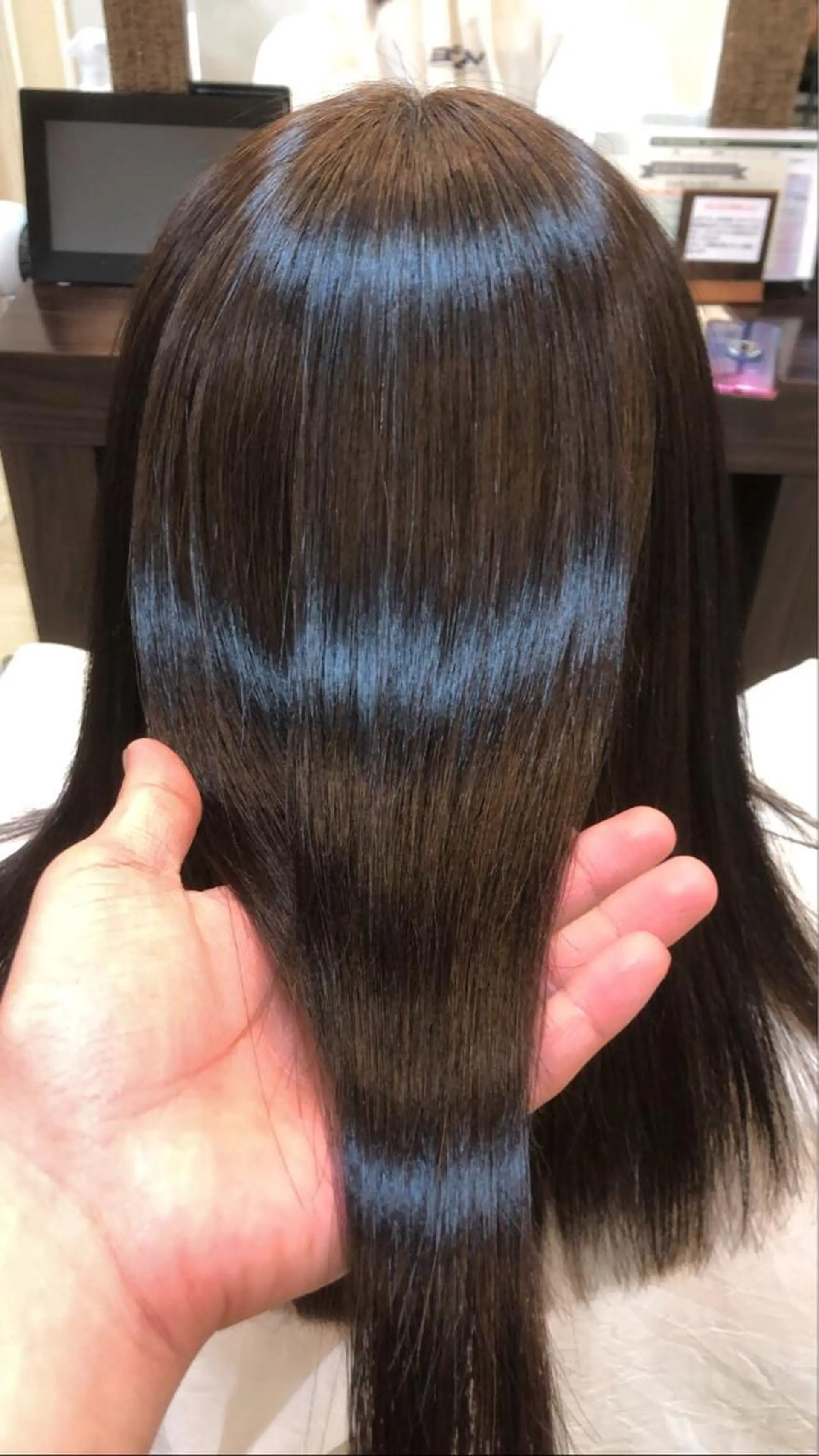 セミロング メンズパーマ 赤司 泰樹のヘアスタイル