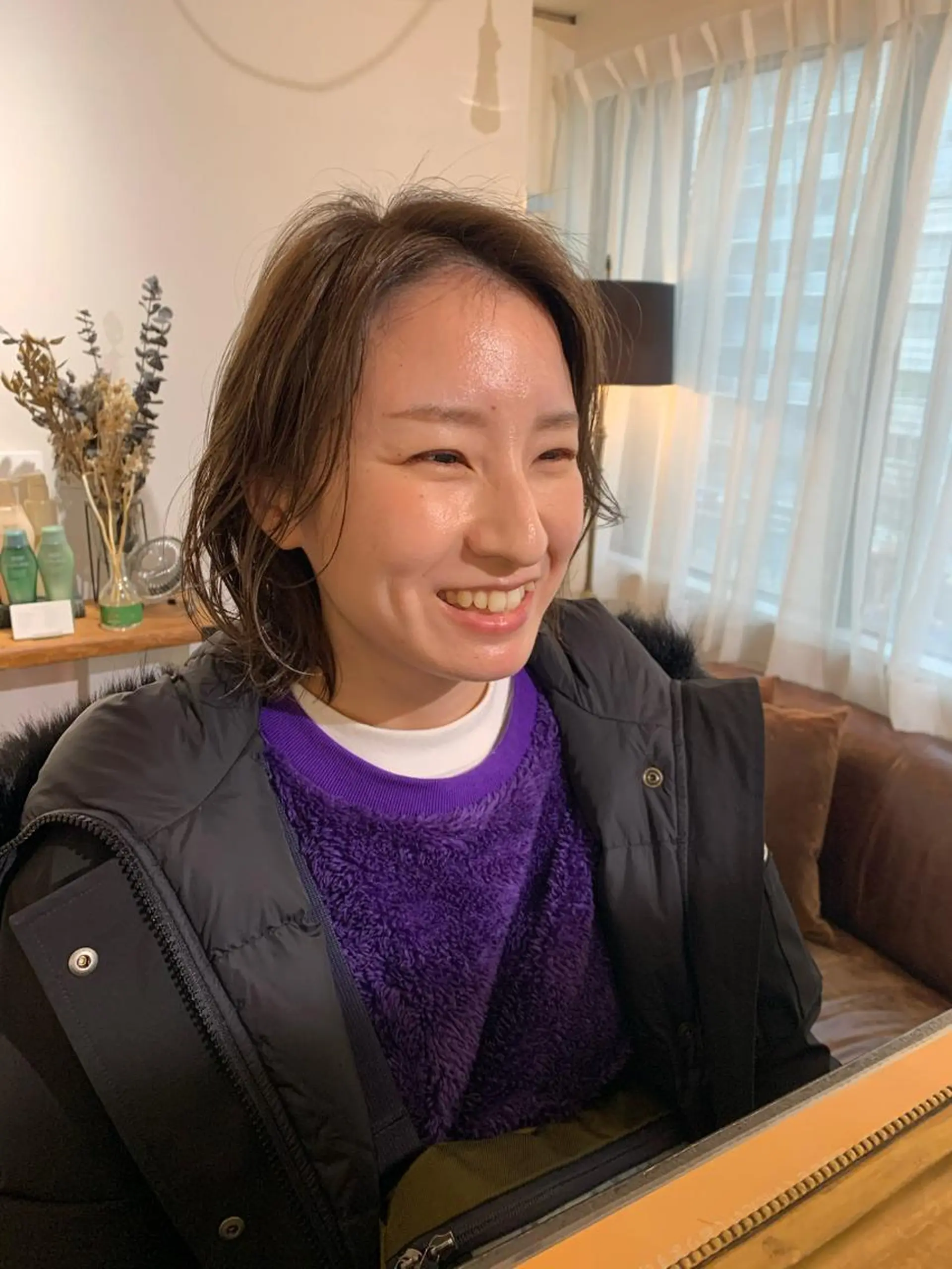 ミディアム カラー パーマ 安村 美奈のヘアスタイル