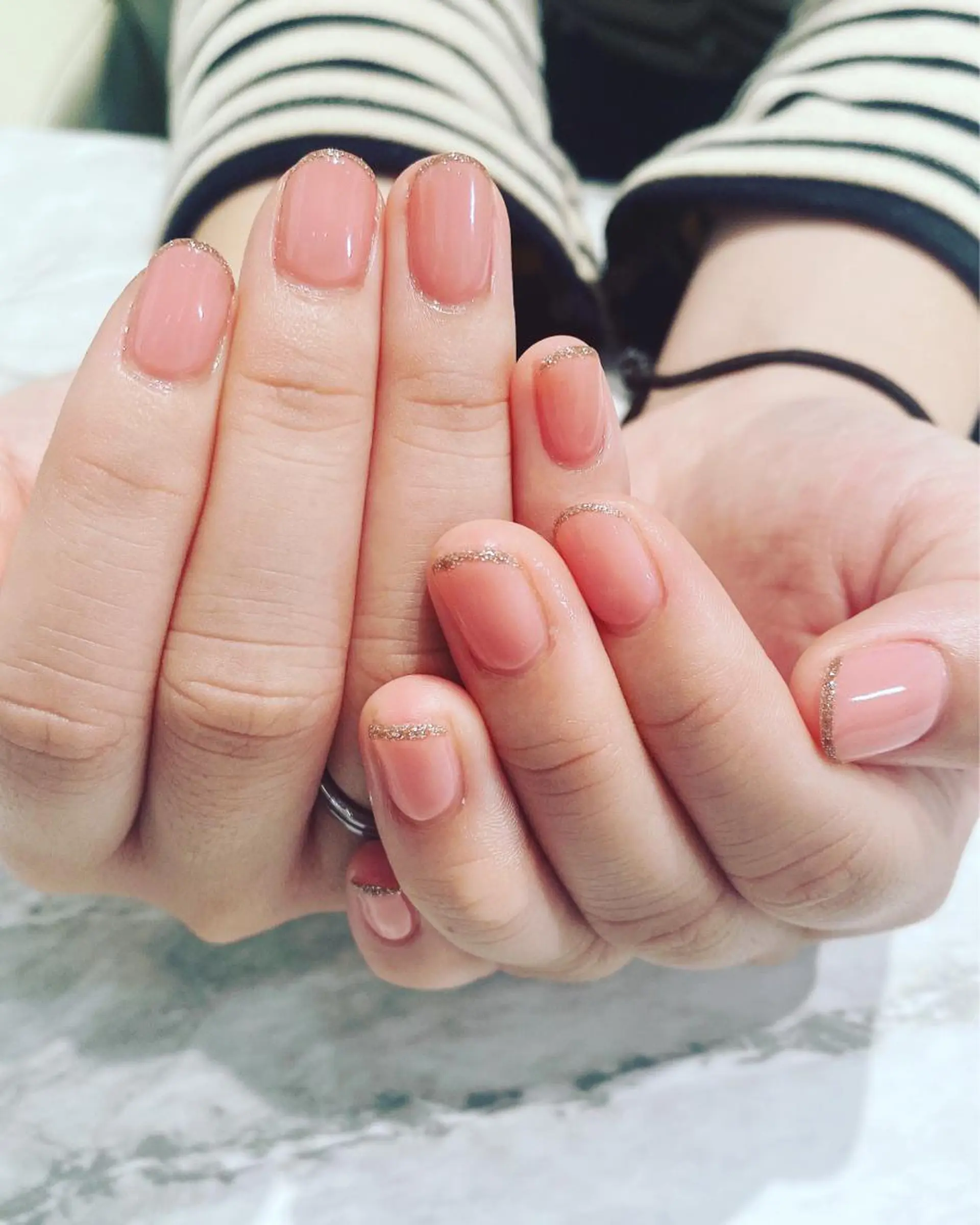 ネイル ラメ(グリッター) ワンカラーネイル シンプルネイル ハンドネイル フットネイル ハンドケア nail salon  AlgeTy所属・✴︎:.｡. MAKI.｡.:✴︎のネイルデザイン