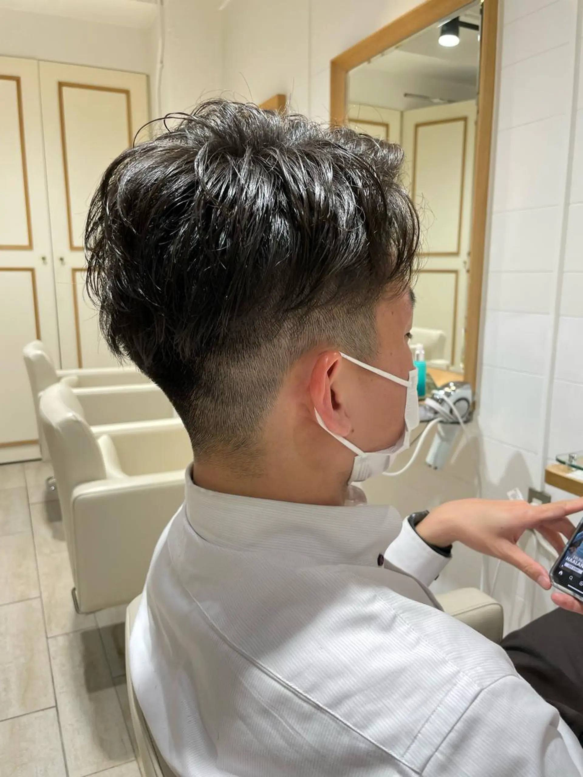 メンズ カット 🐝メンズハイライト …Rioのヘアスタイル