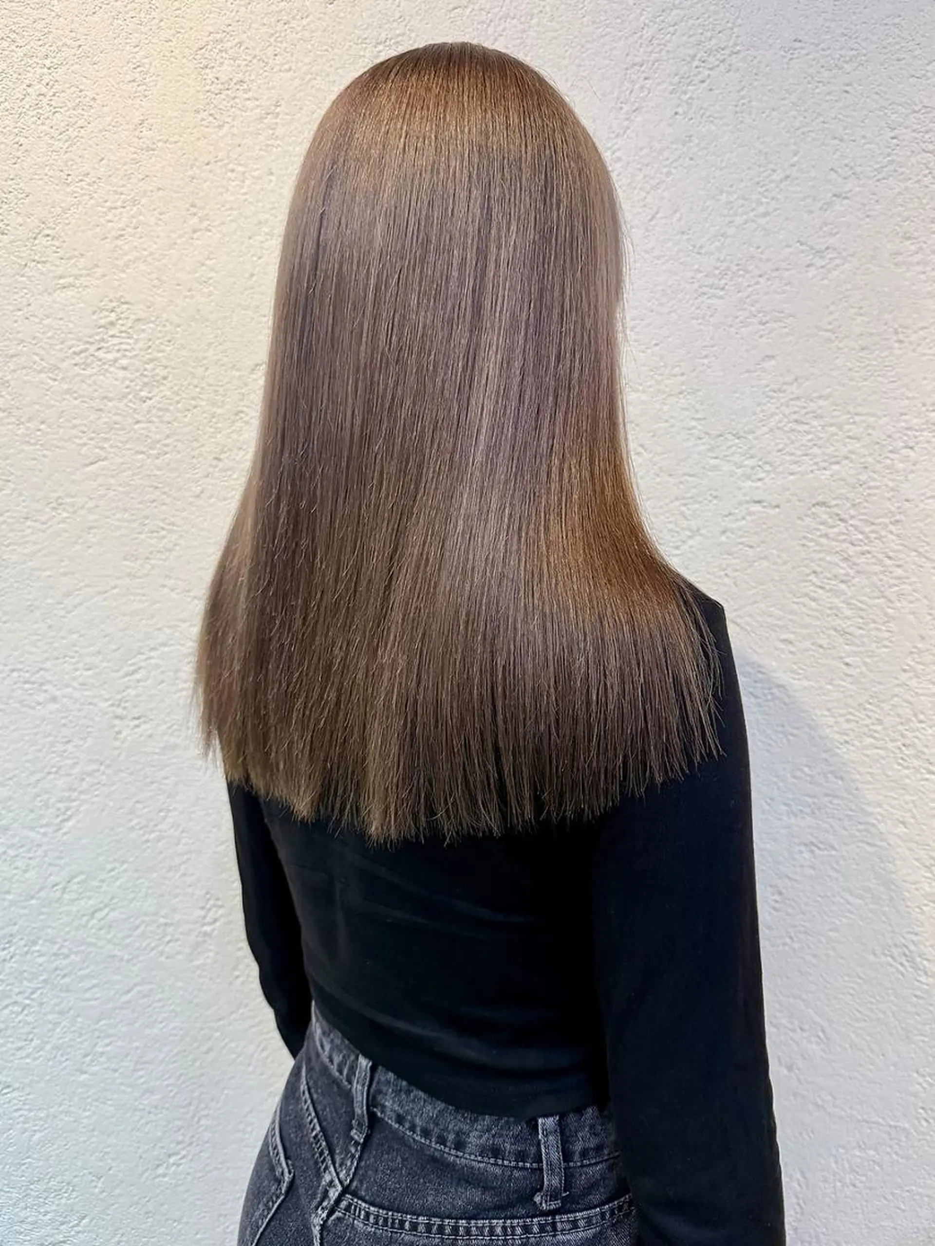 ロング カット ヘアカラー トリートメント 村岡彩優/松本 /ブリーチ/艶カラーのヘアスタイル