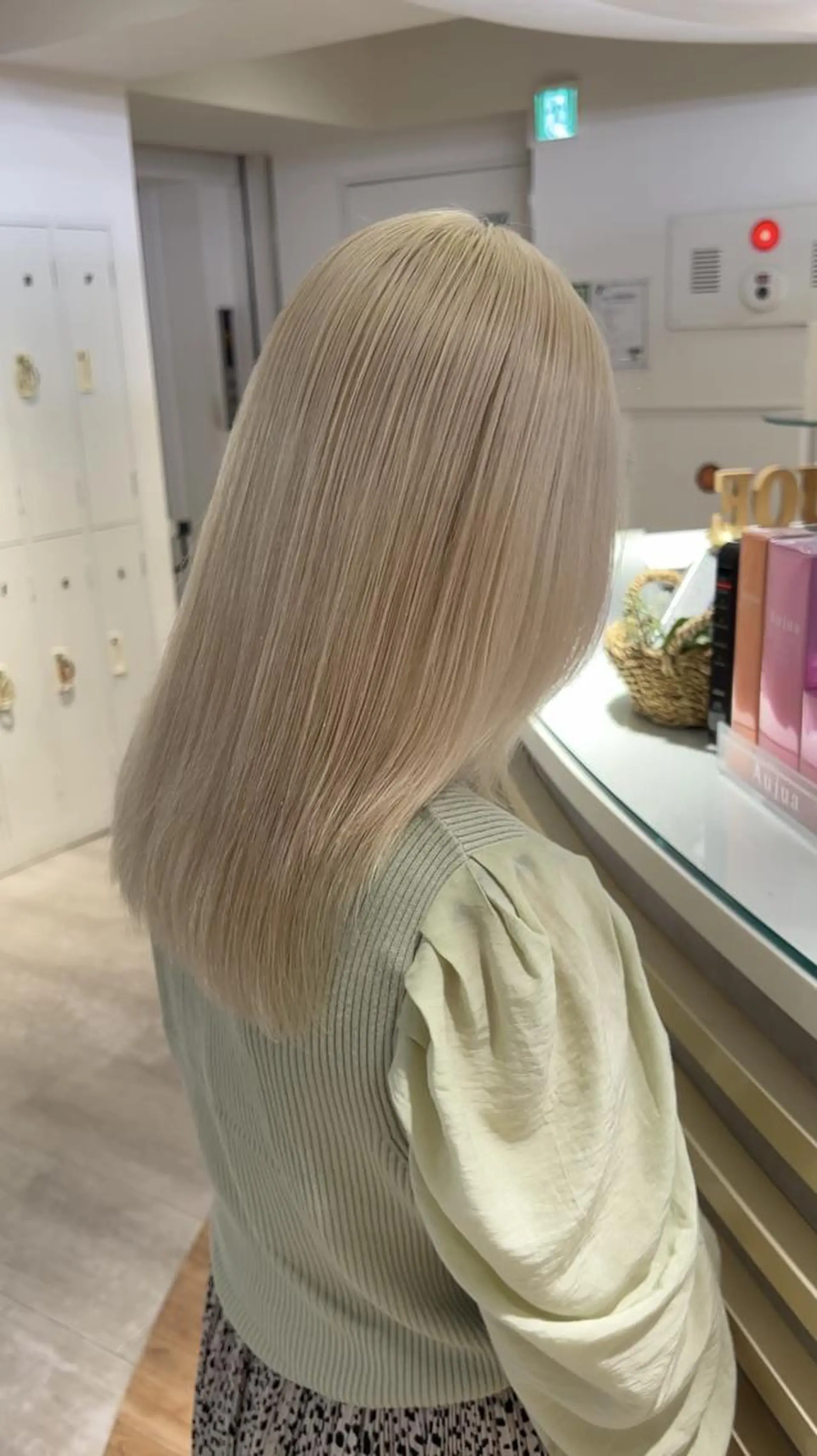 ロング カラー ベージュカラー ブリーチ ブロンド ピンクカラー ホワイトブロンド メンズパーマ/ メンズカット/タクヤのヘアスタイル