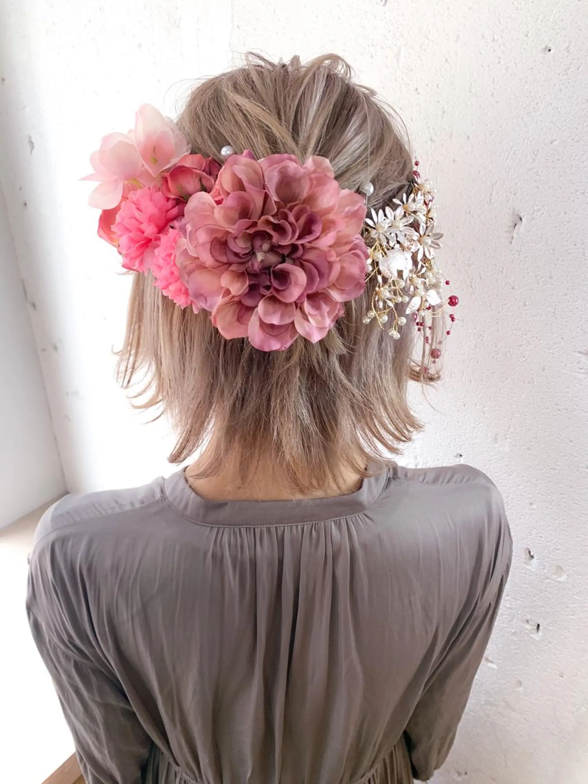 ヘアアレンジ ヘアセット ショート✨ボブ✨代表 新田見美仁のヘアスタイル