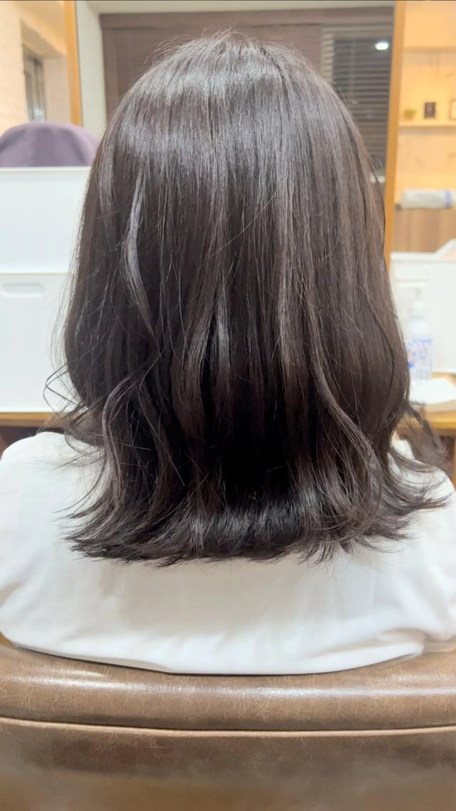 ミディアム カラー ブリーチ 🎧パーソナルケア/ 透明感カラー/ミユのヘアスタイル