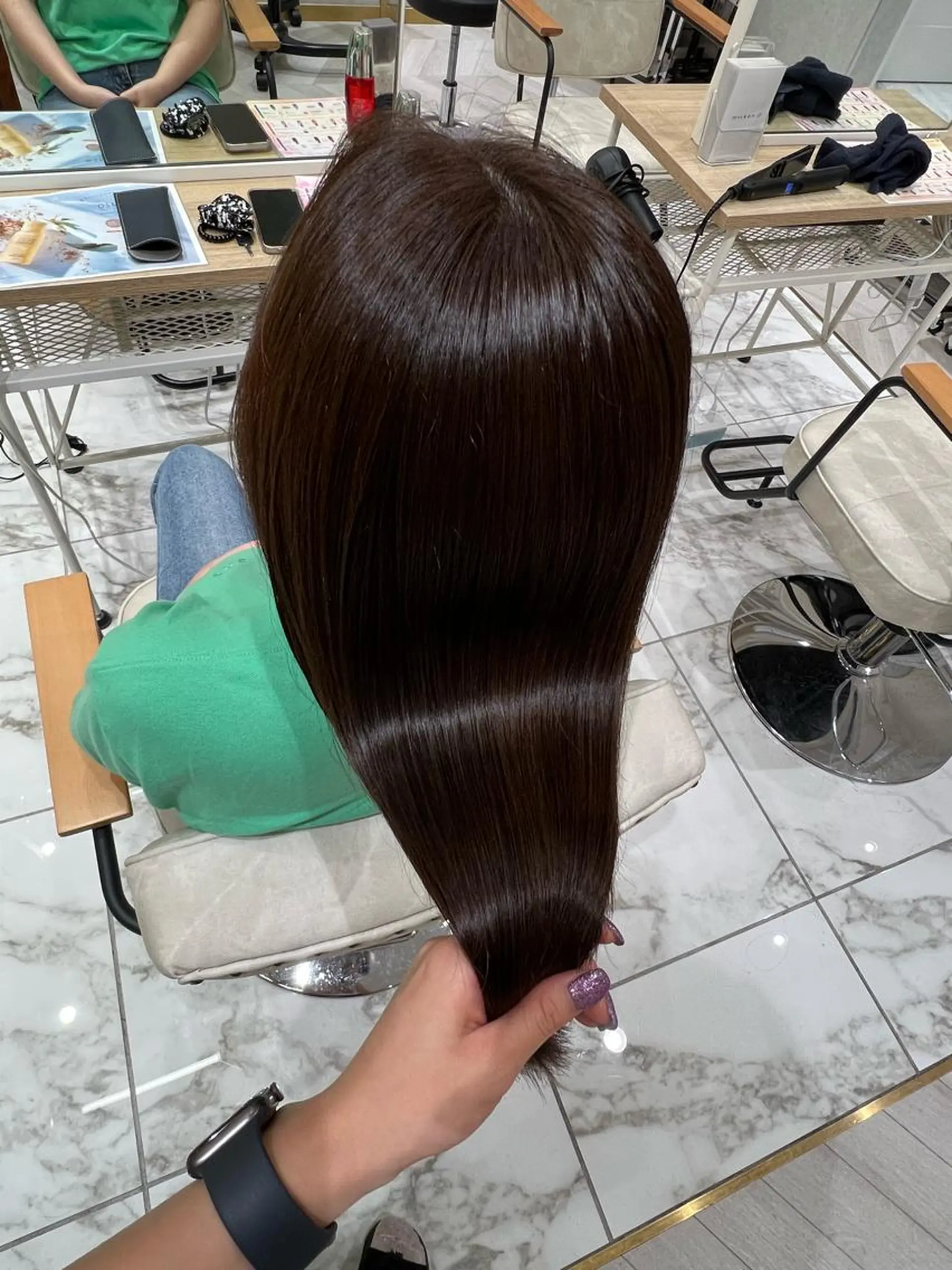 セミロング ヘアカラー 学生人気no.1 🦋ナツミのヘアスタイル