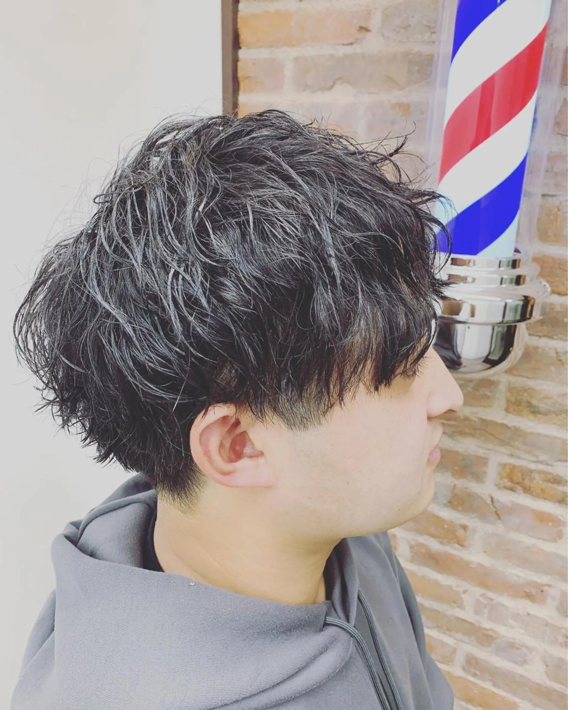 ミディアム パーマ 嶋 悠哉のヘアスタイル