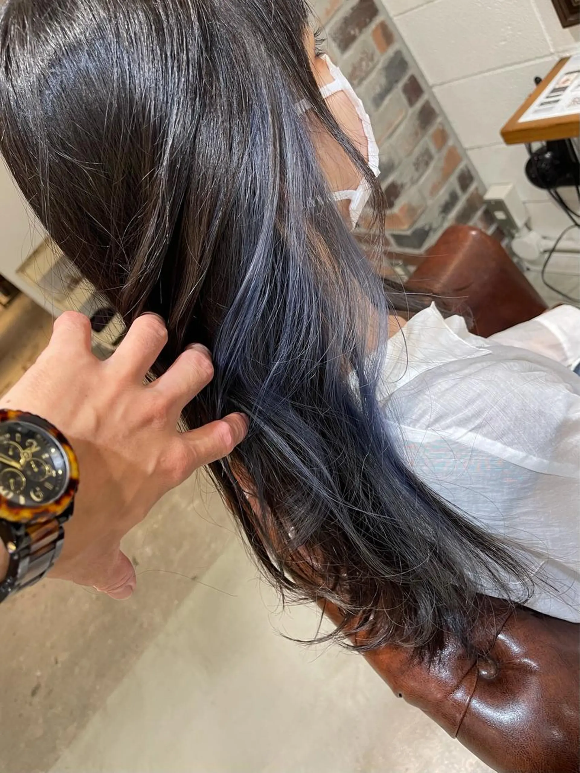 ロング カラー パーマ ヘアアレンジ メンズ キッズ ネイル マツエク・マツパ ブルーカラー ブルージュ イヤリングカラー ブルー ヘアカラー トリートメント ⭐️ハイクオリティ カラー杉本雄志⭐️のヘアスタイル