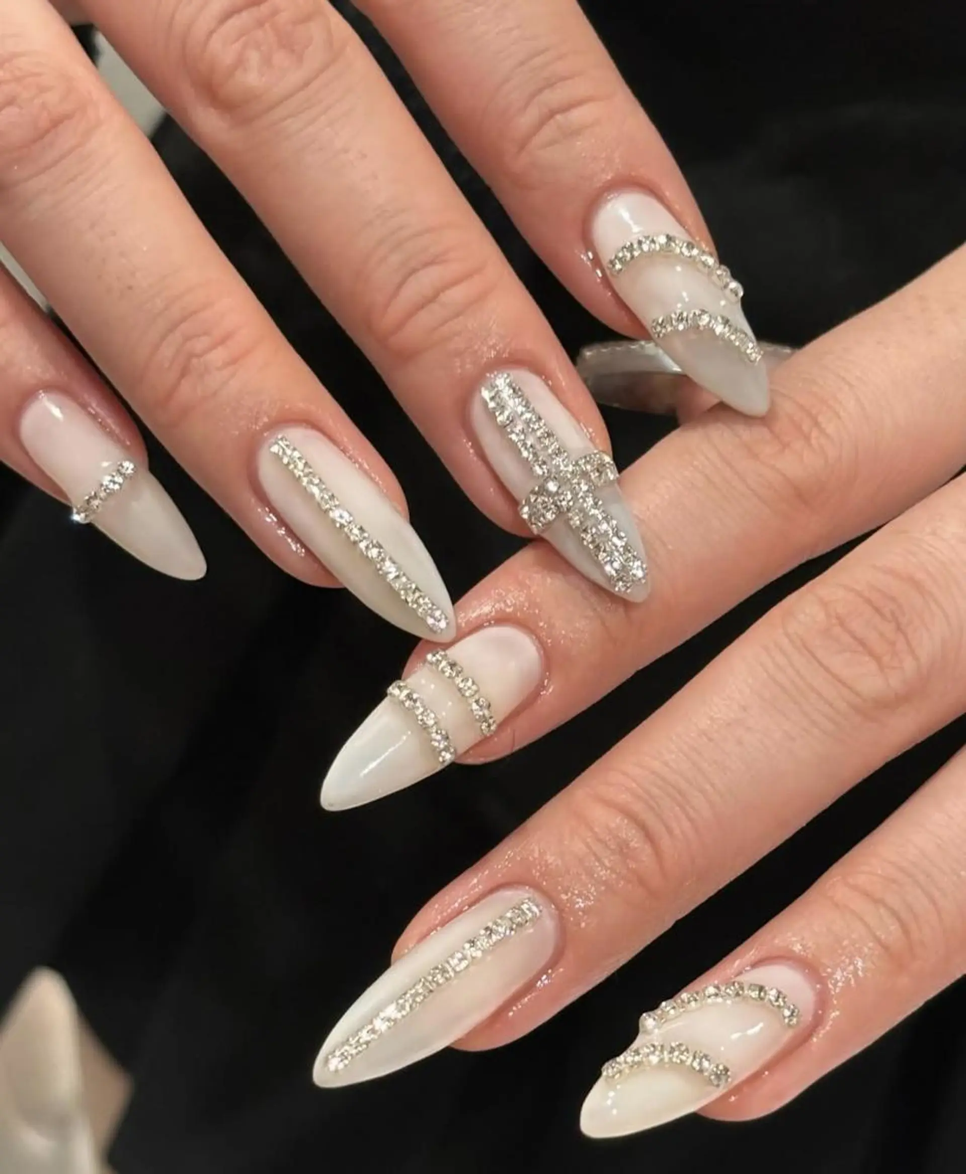 ネイル ハンドネイル Luna Nailsのネイルデザイン