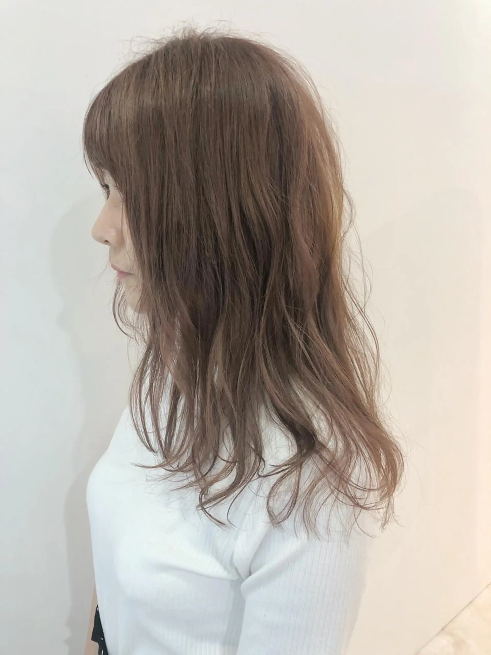 ロング カラー sato yoのヘアスタイル