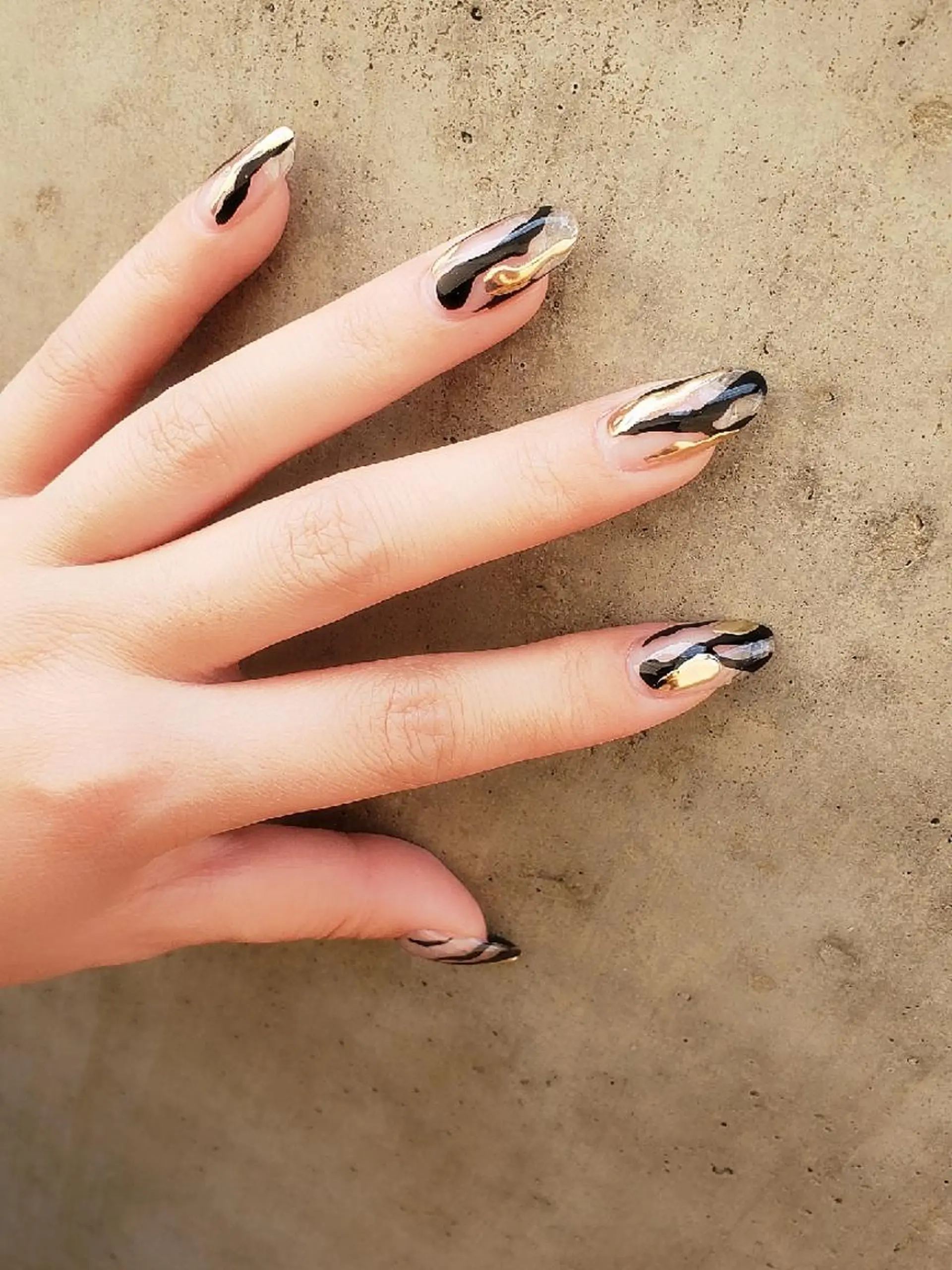 ネイル MU5-nail 金山ネイルサロンのネイルデザイン