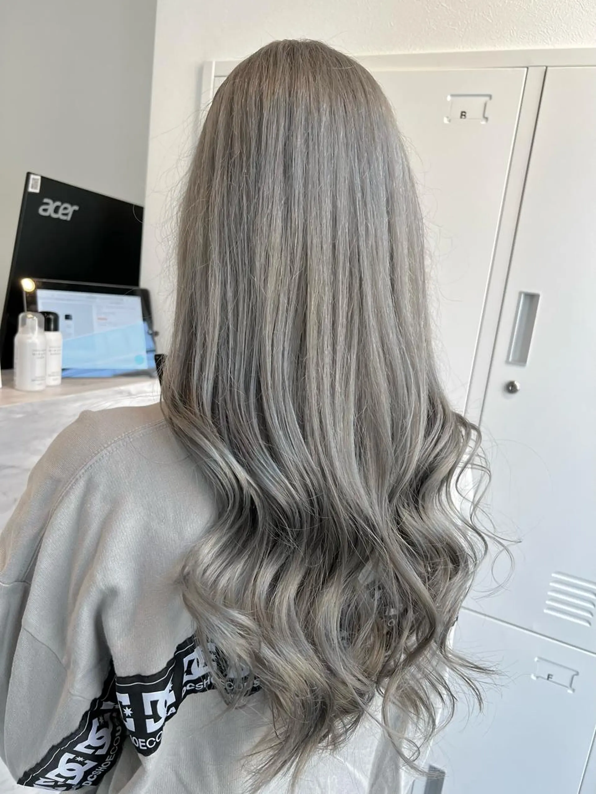 ロング Anthurium 吹田💐のヘアスタイル