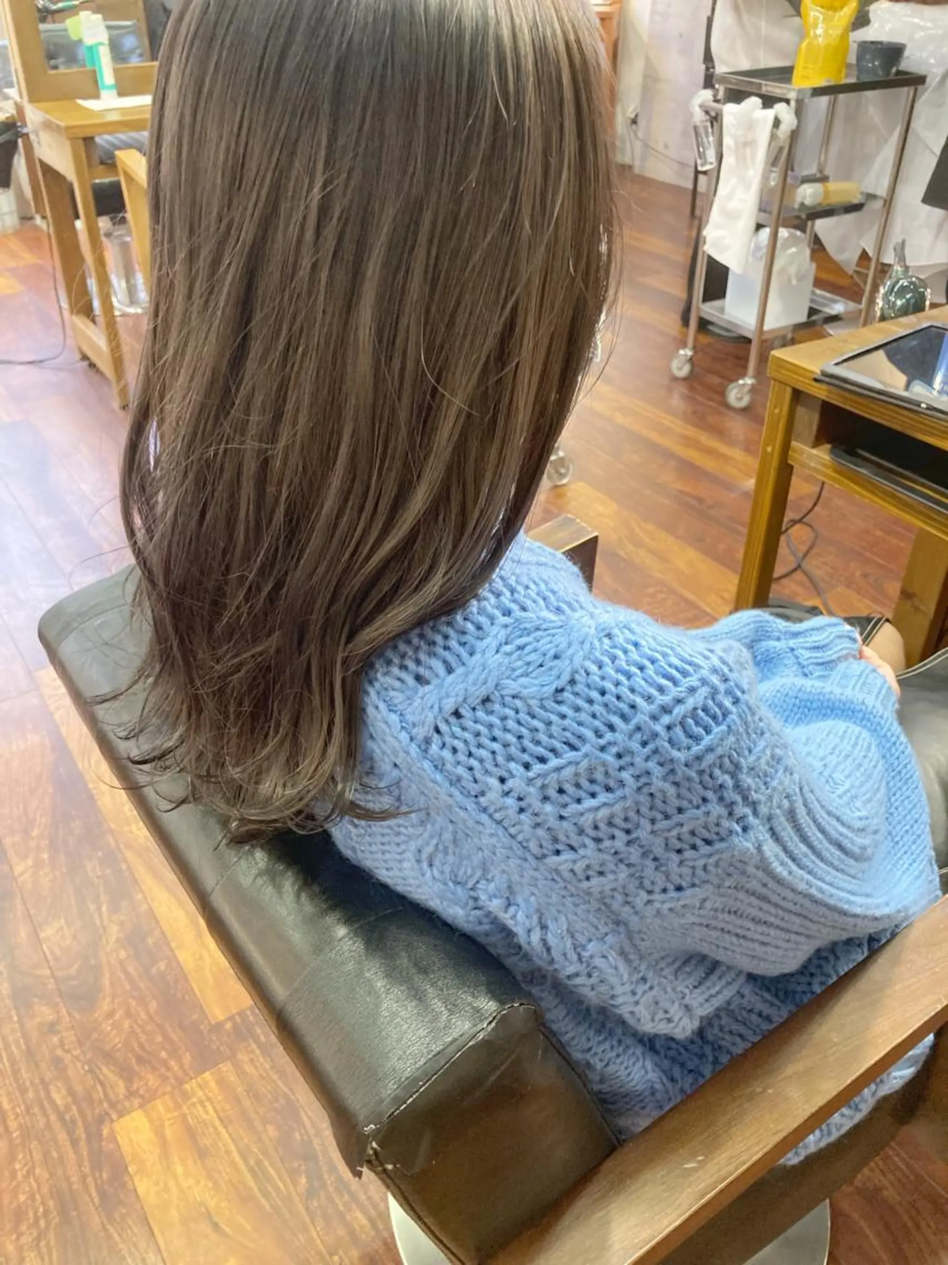 セミロング カラー ブリーチ カット ヘアカラー トリートメント 小木曽智美 /ボブ/ショートのヘアスタイル