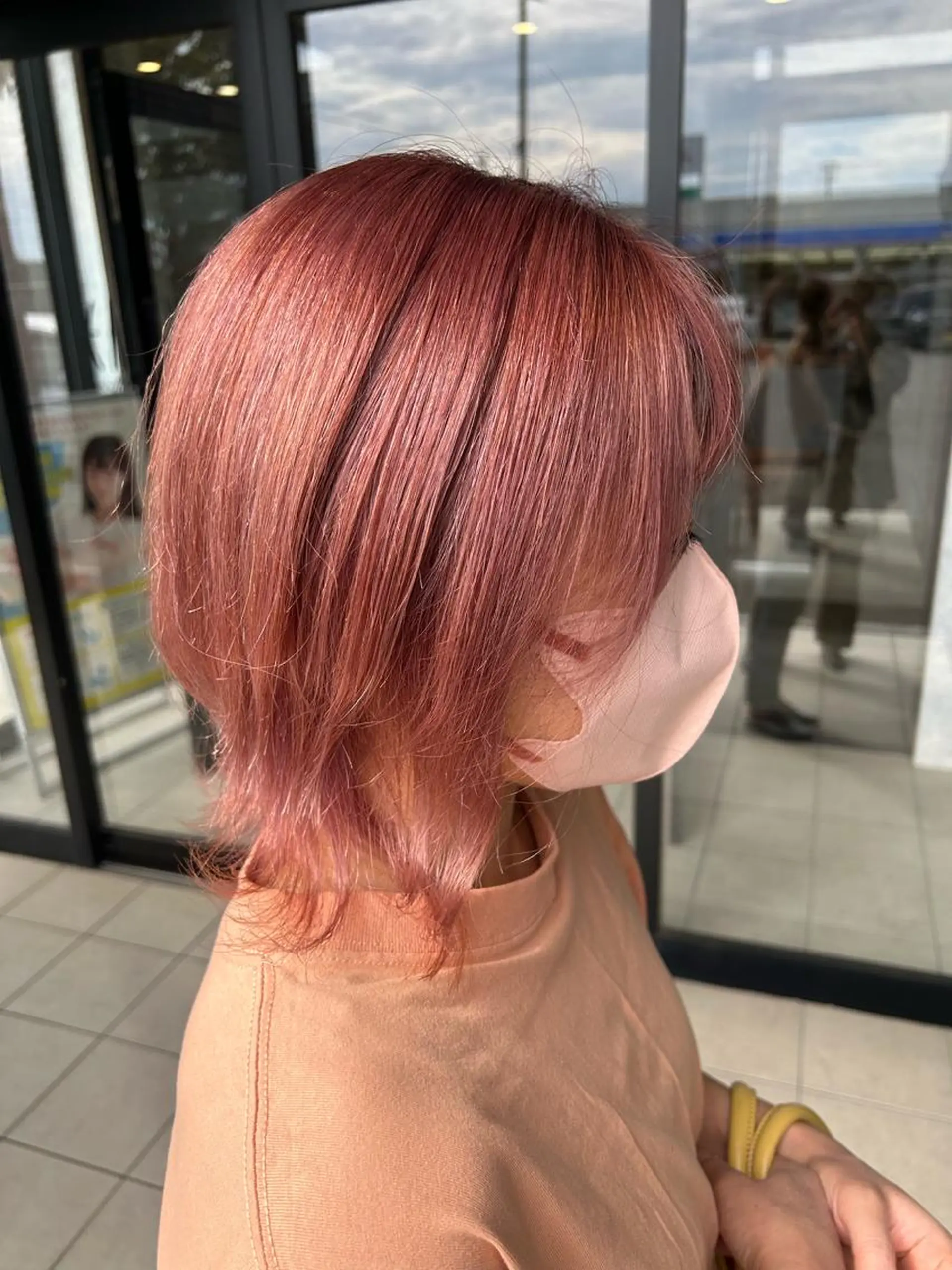 ミディアム カラー ブラウンカラー ダブルカラー ピンクカラー ピンクブラウン カット パーマ 縮毛矯正 earth尾形美穂 🫧髪質改善縮毛🫧のヘアスタイル