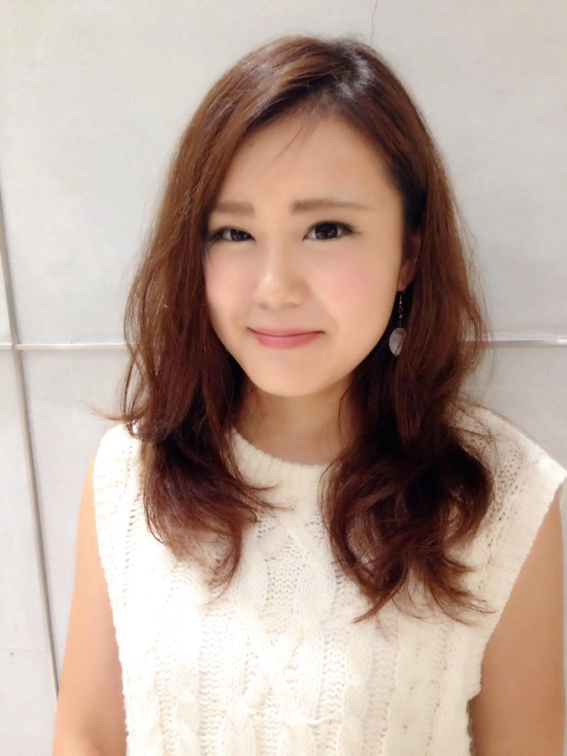 セミロング パーマ セミロングパーマ 片山千晴✨ツヤ髪カラ ー✨レイヤーカット✨のヘアスタイル